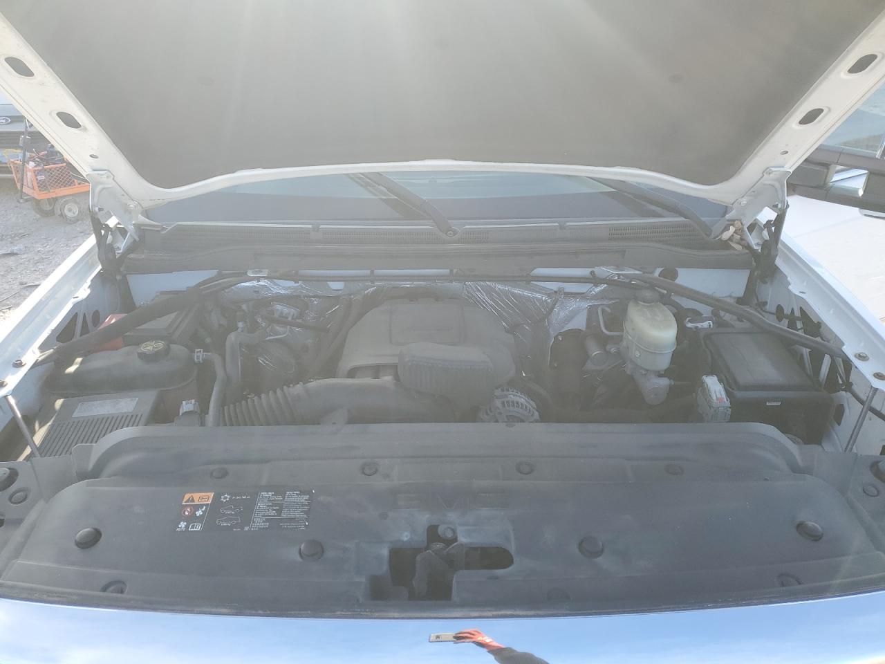 2015 GMC Sierra VIN 1GT12ZEG2FF642332 Copart auction photo, side damage thumbnail 13