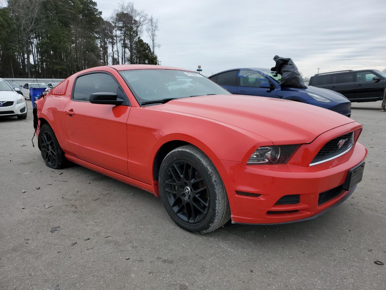 2014 Ford Mustang VIN 1ZVBP8AM7E5308133 Copart auction photo, side / rear end damage thumbnail 4