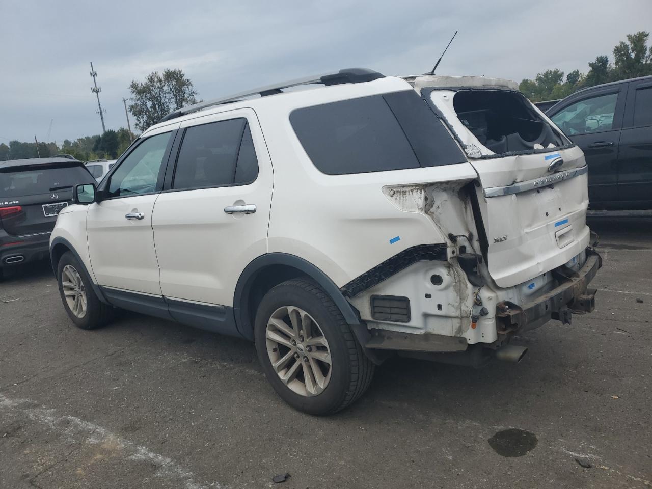 2012 Ford Explorer VIN 1FMHK8D88CGA62555 Copart auction photo, rear end damage thumbnail 2