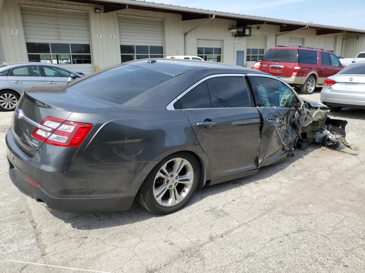 2016 Ford Taurus VIN 1FAHP2E85GG101471 Copart auction photo, side / front end damage thumbnail 3