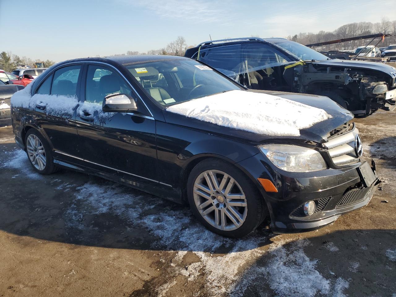 2009 Mercedes-Benz C-klasse VIN WDDGF81X79F233574 Copart auction photo, front end damage thumbnail 4