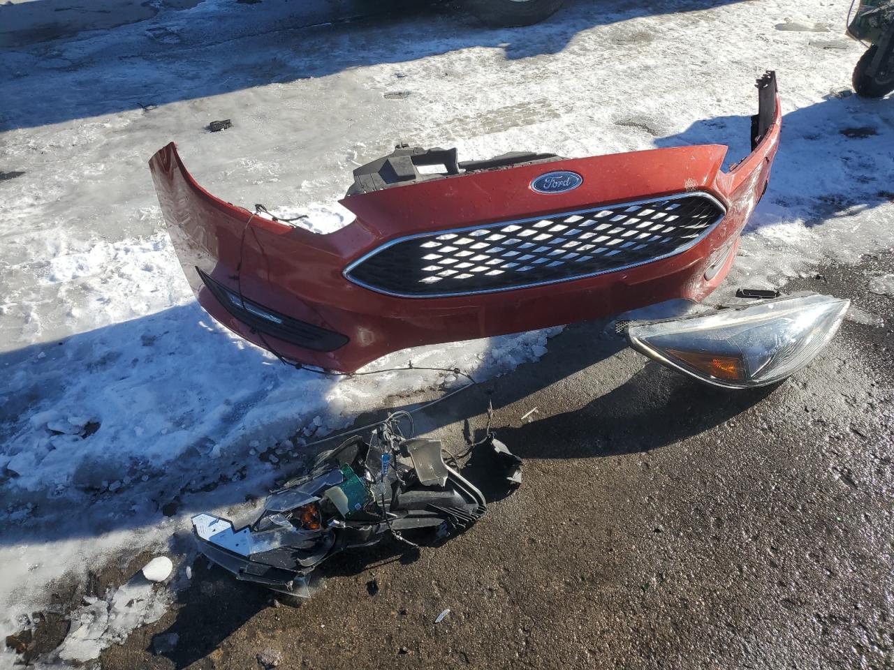 2018 Ford Focus VIN 1FADP3H27JL244433 Copart auction photo, front end damage thumbnail 12