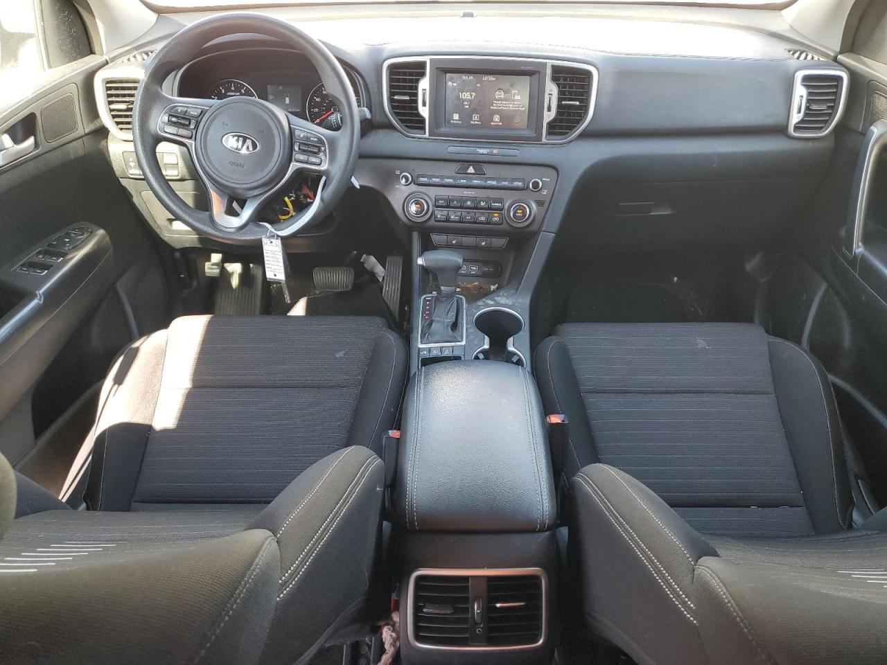 2018 KIA Sportage VIN KNDPMCAC1J7319123 Copart auction photo, vandalism damage thumbnail 8