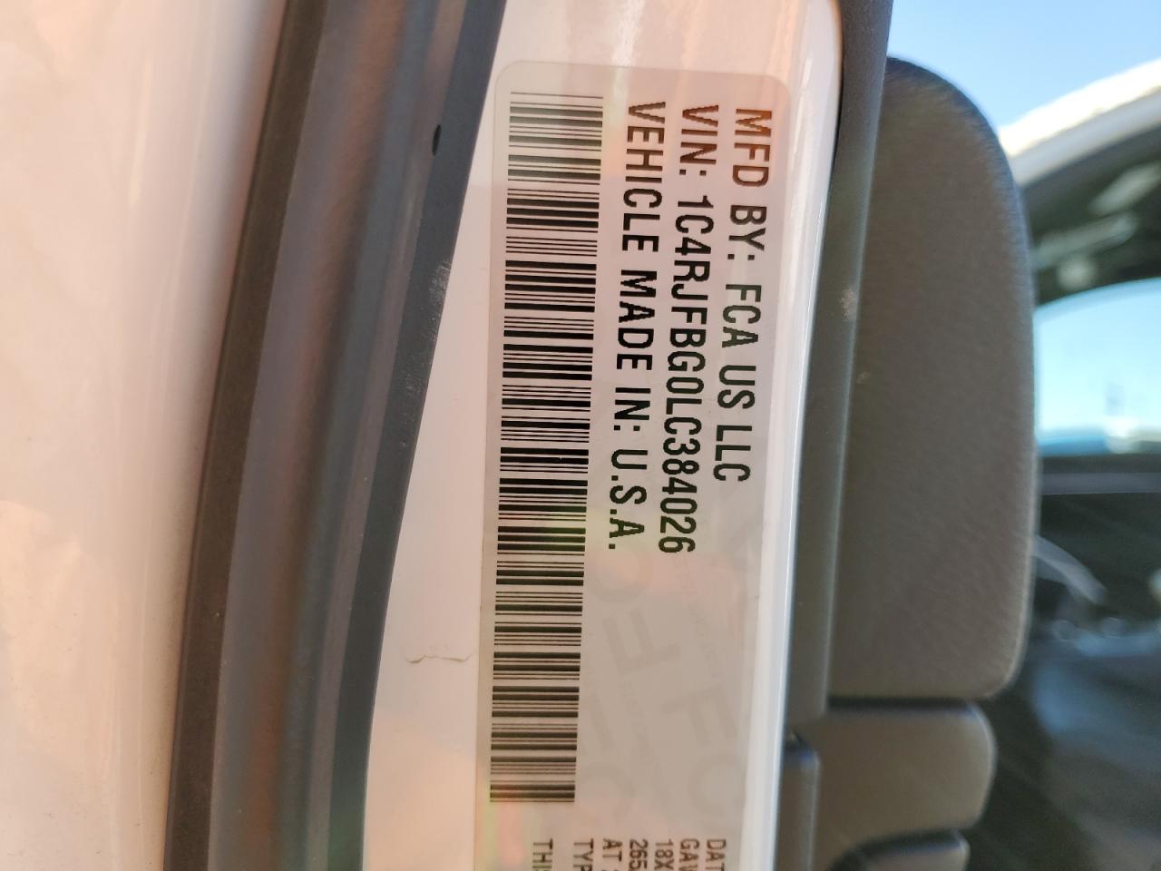 2020 Jeep Grand Cherokee VIN 1C4RJFBG0LC384026 Copart auction photo, front end damage thumbnail 12
