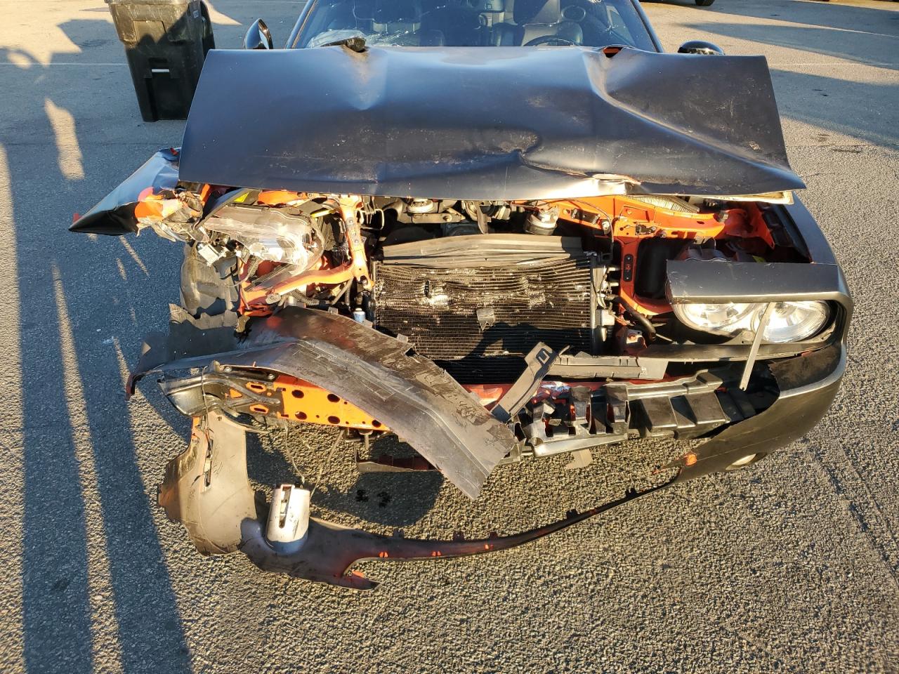 2009 Dodge Challenger VIN 2B3LJ54T39H509649 Copart auction photo, front end damage thumbnail 11