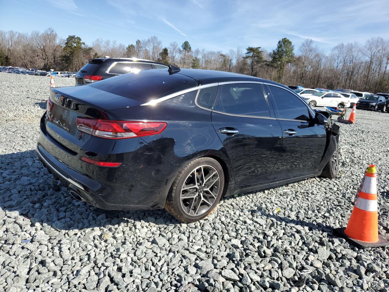 2020 KIA Optima VIN 5XXGT4L3XLG433721 Copart auction photo, front end damage thumbnail 3