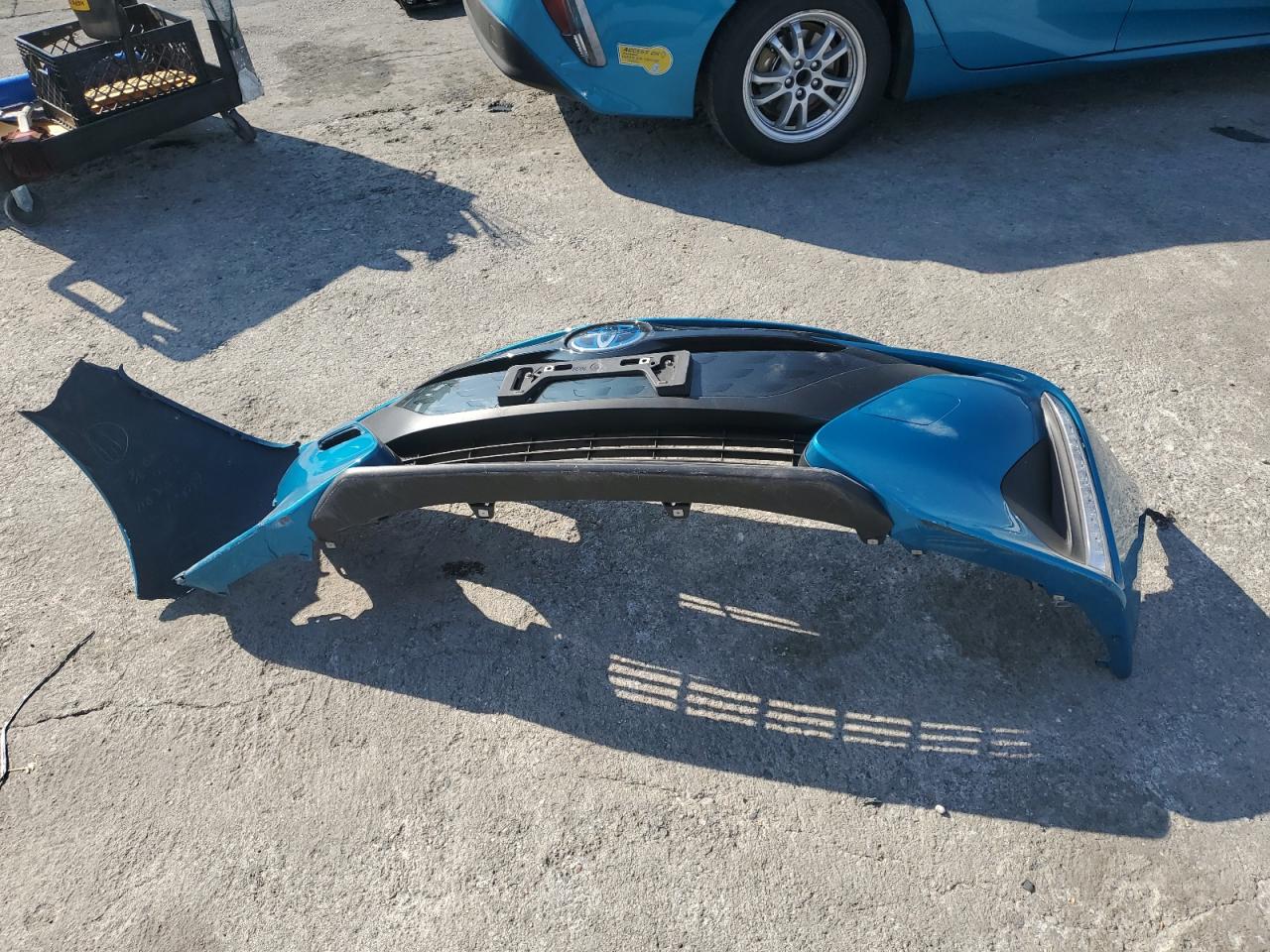 2022 Toyota Prius VIN JTDKAMFP4N3199139 Copart auction photo, front end damage thumbnail 12