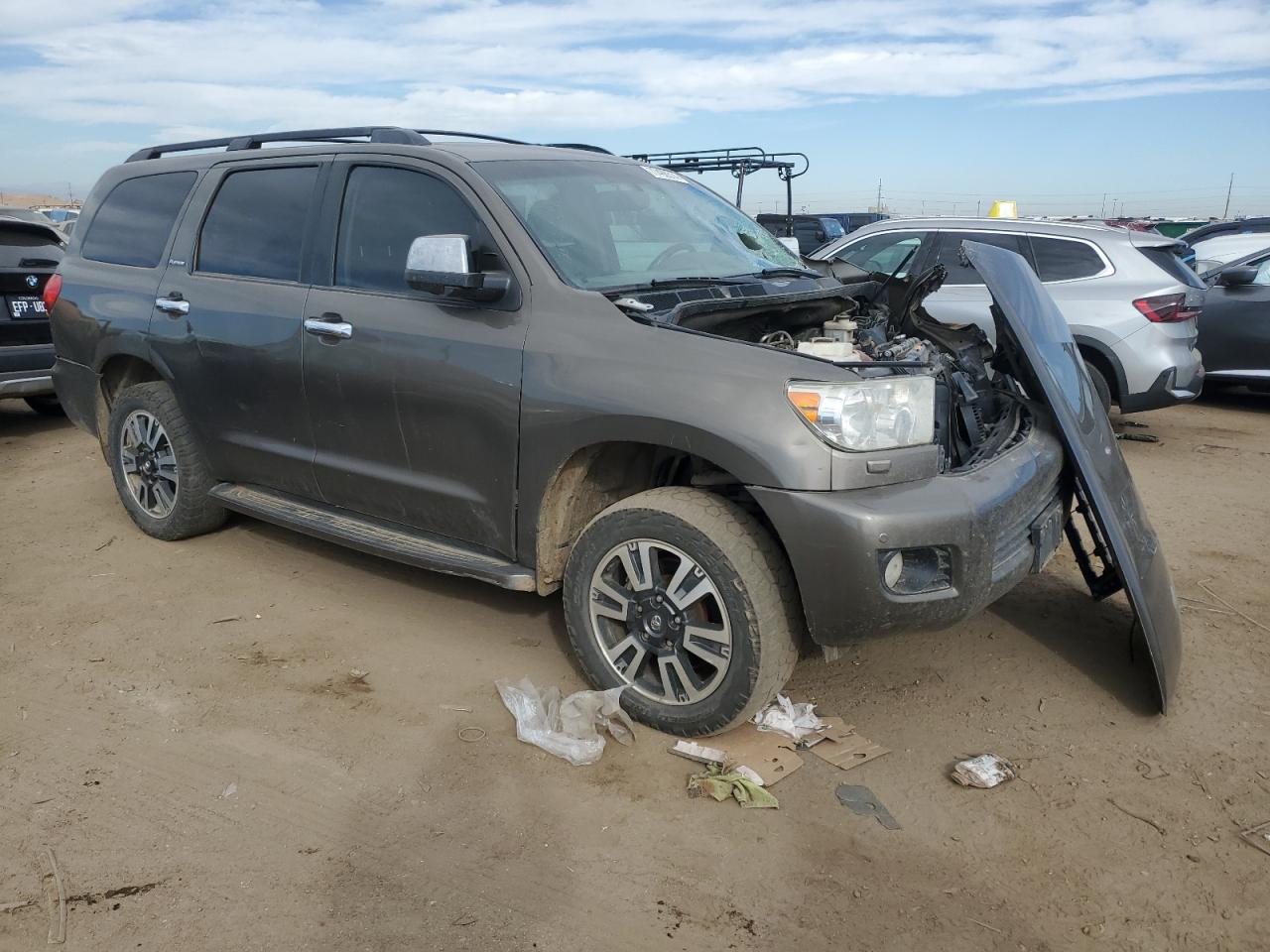 2014 Toyota Sequoia VIN 5TDDW5G10ES107453 Copart auction photo, front end damage thumbnail 4