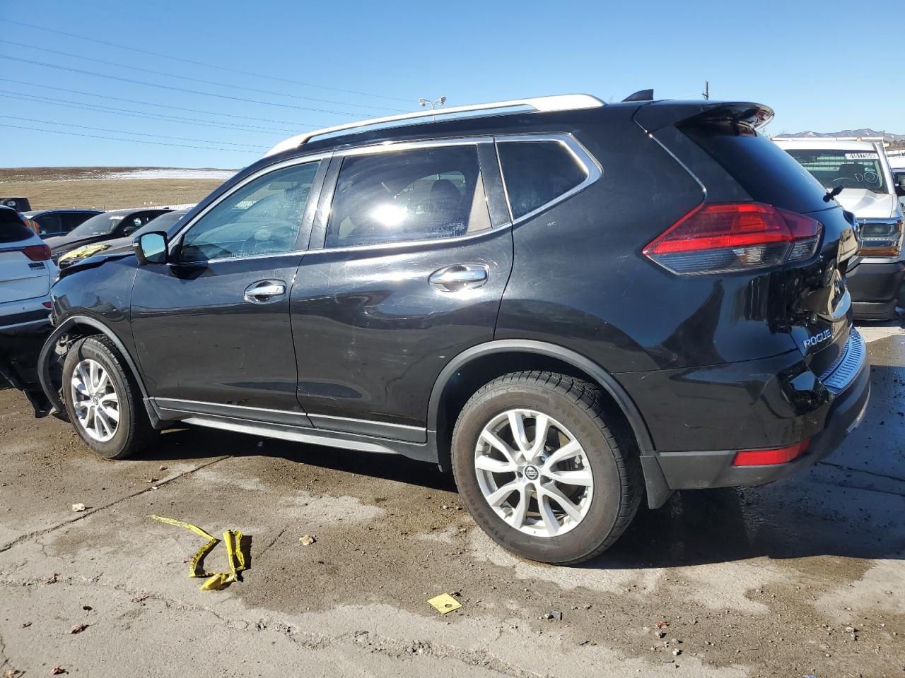 2017 Nissan Rogue VIN KNMAT2MV7HP603124 Copart auction photo, front end damage thumbnail 2