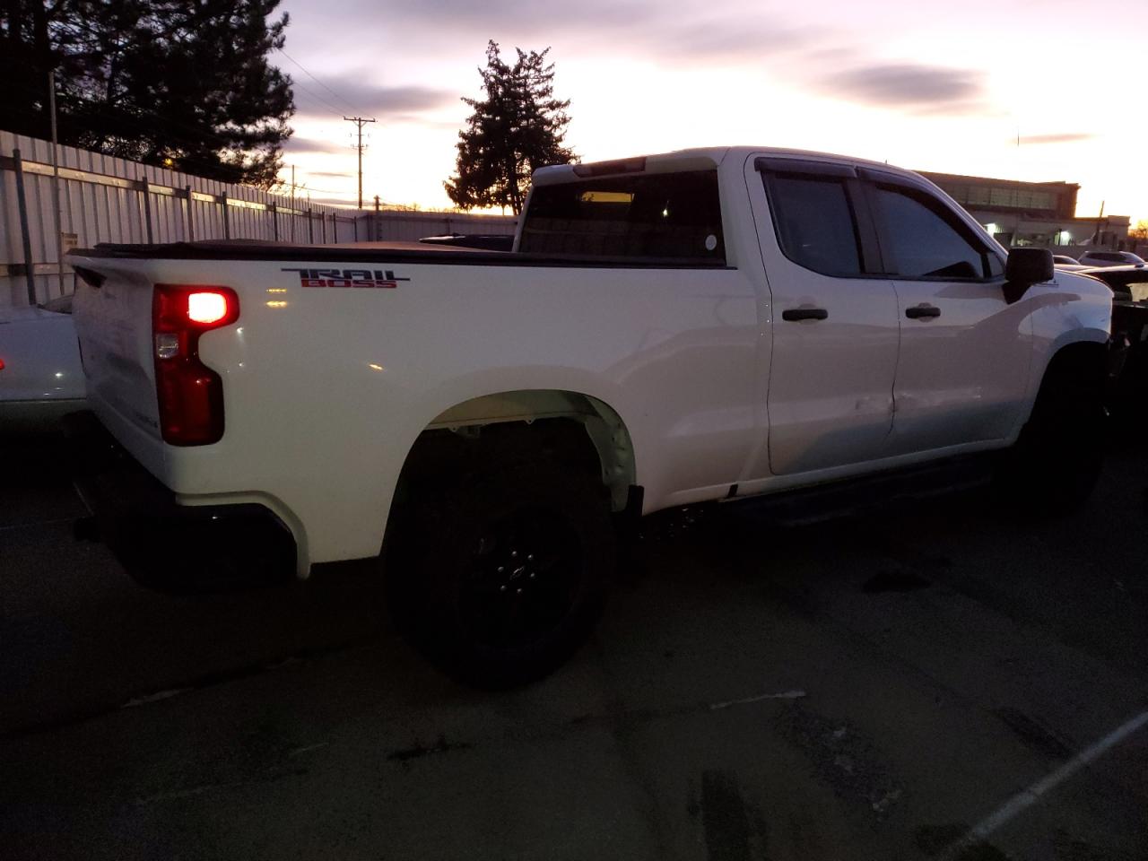 2020 Chevrolet Silverado VIN 1GCRYCEF2LZ252413 Copart auction photo, front end damage thumbnail 3