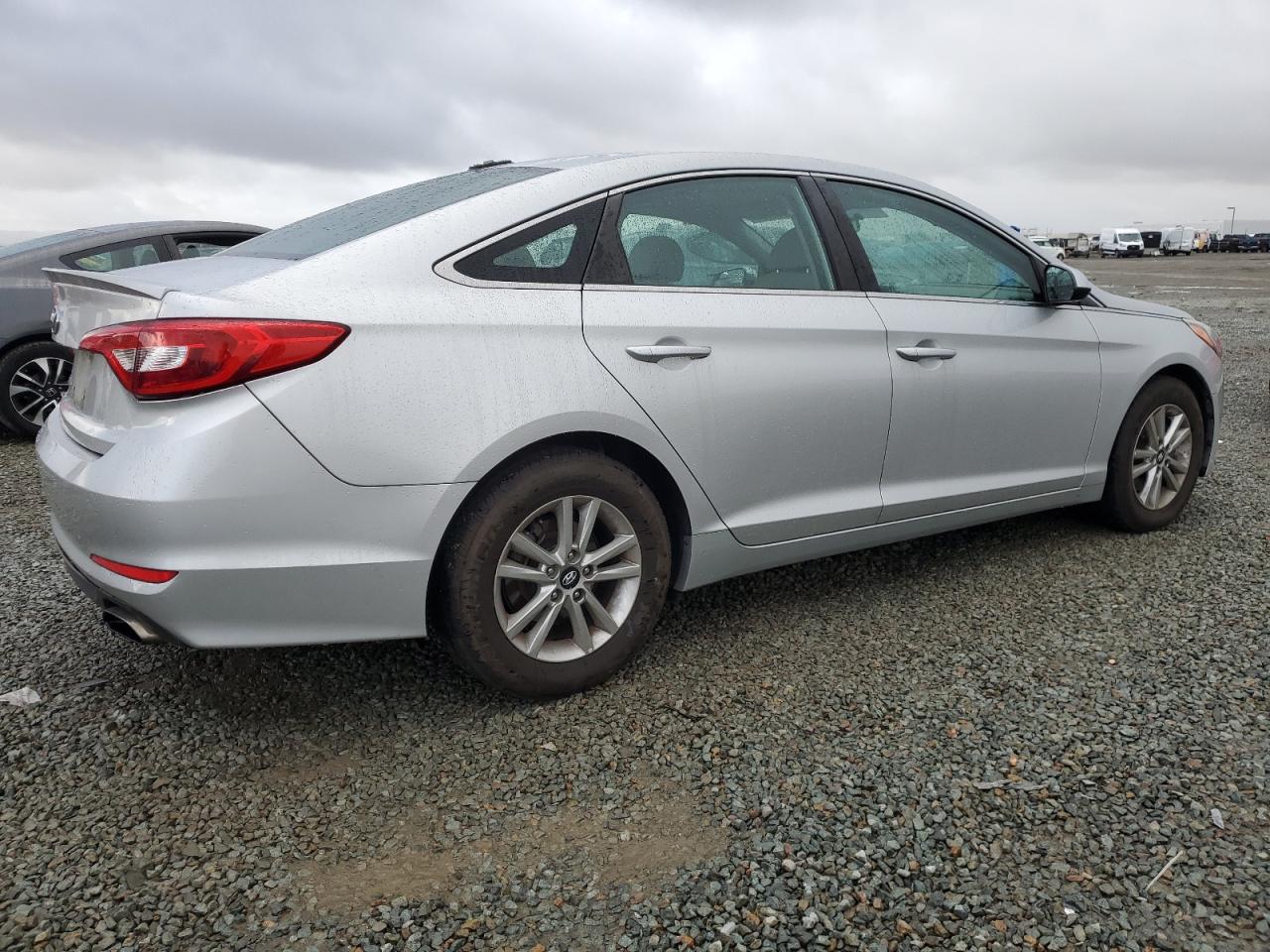2017 Hyundai Sonata VIN 5NPE24AF5HH582203 Copart auction photo, mechanical / side damage thumbnail 3