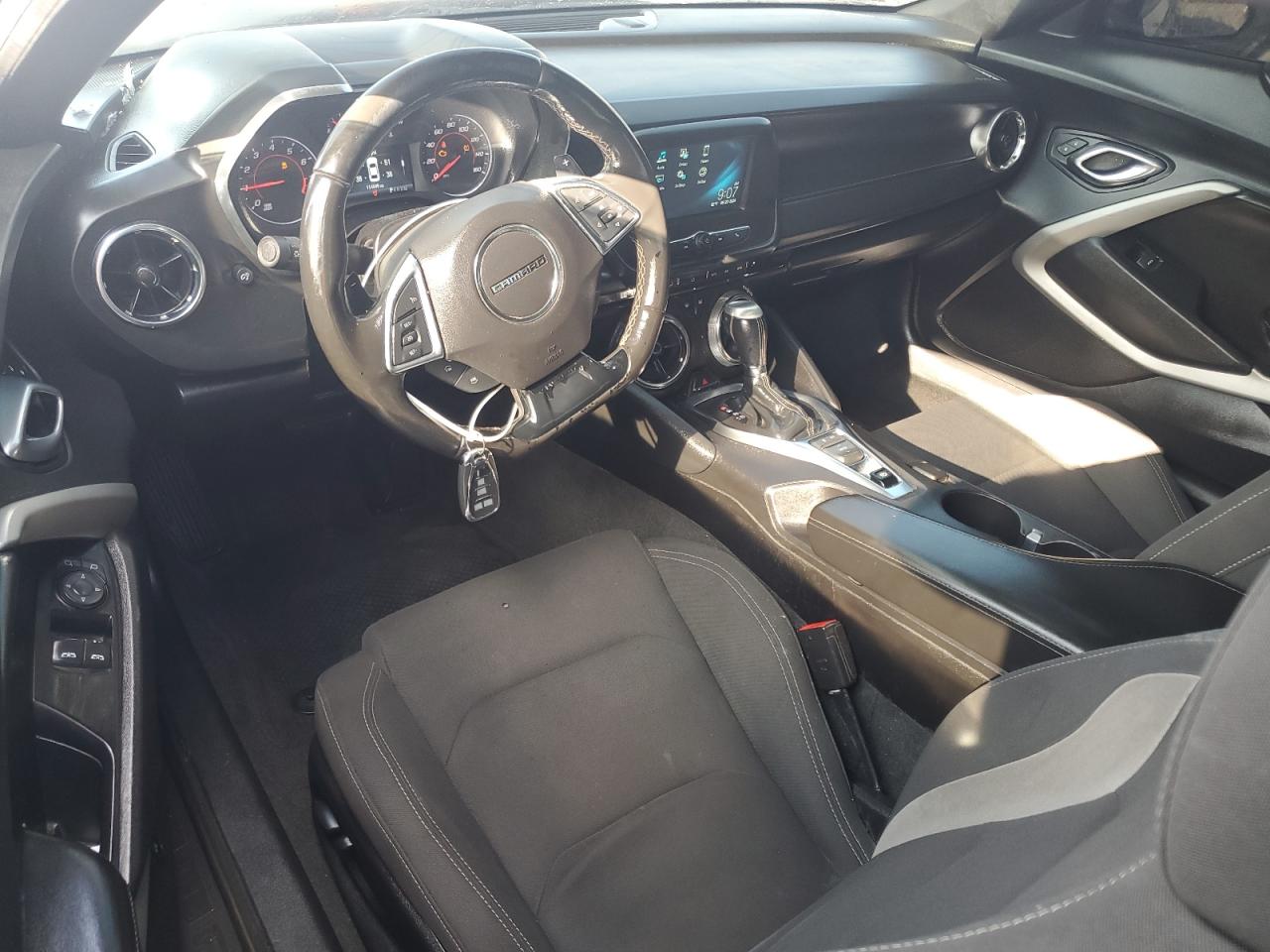 2018 Chevrolet Camaro VIN 1G1FB1RX7J0137439 Copart auction photo, water/flood / minor dent/scratches damage thumbnail 8