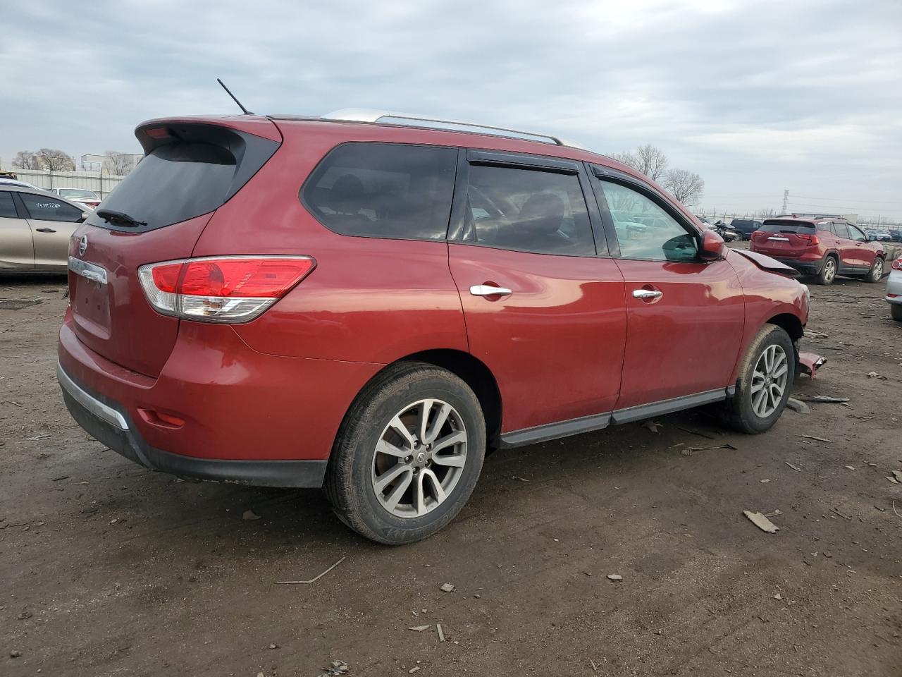2016 Nissan Pathfinder VIN 5N1AR2MNXGC612612 Copart auction photo, front end damage thumbnail 3