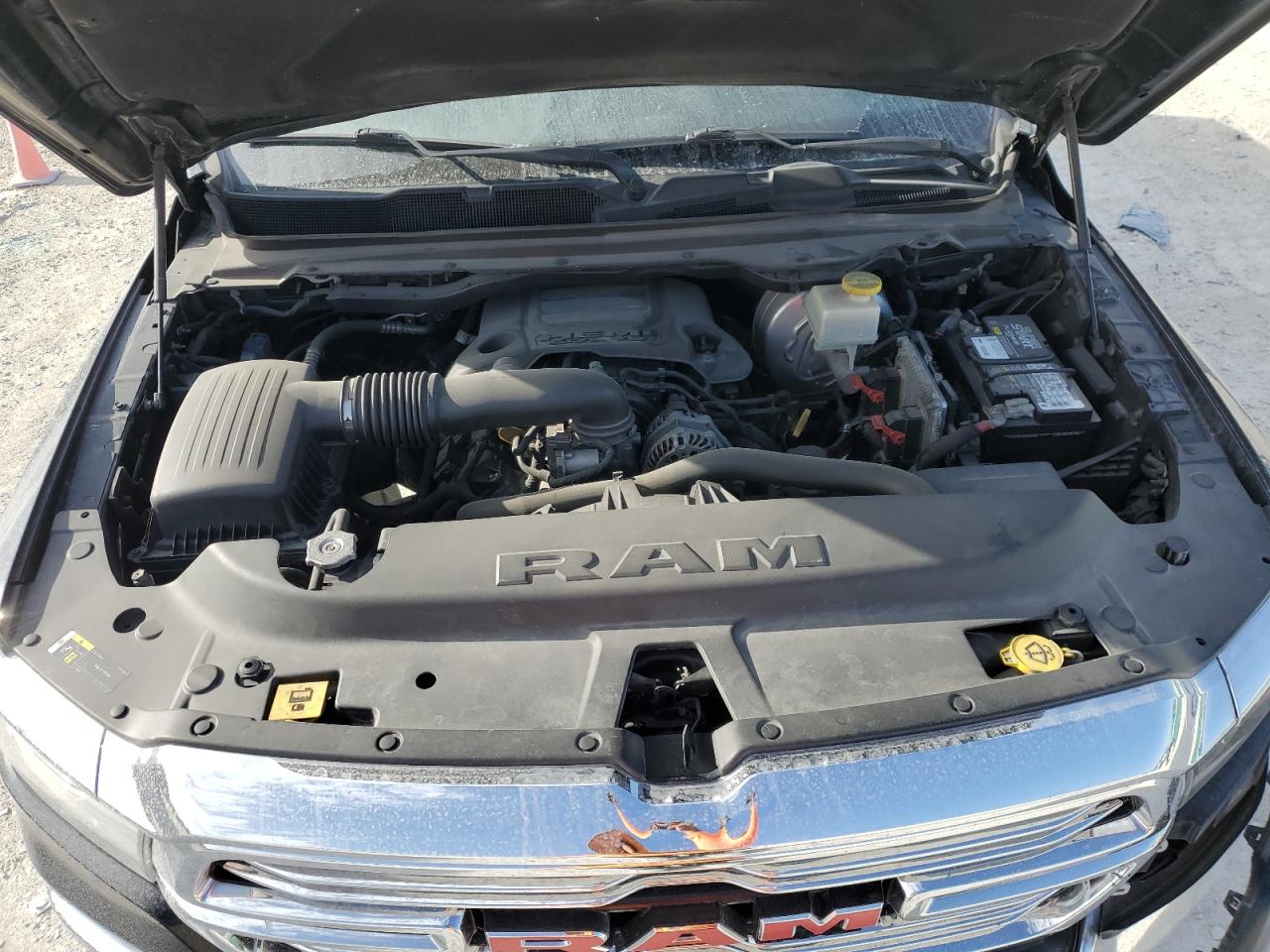 2020 RAM 1500 VIN 1C6RREDTXLN260872 Copart auction photo, front end / rear end damage thumbnail 11