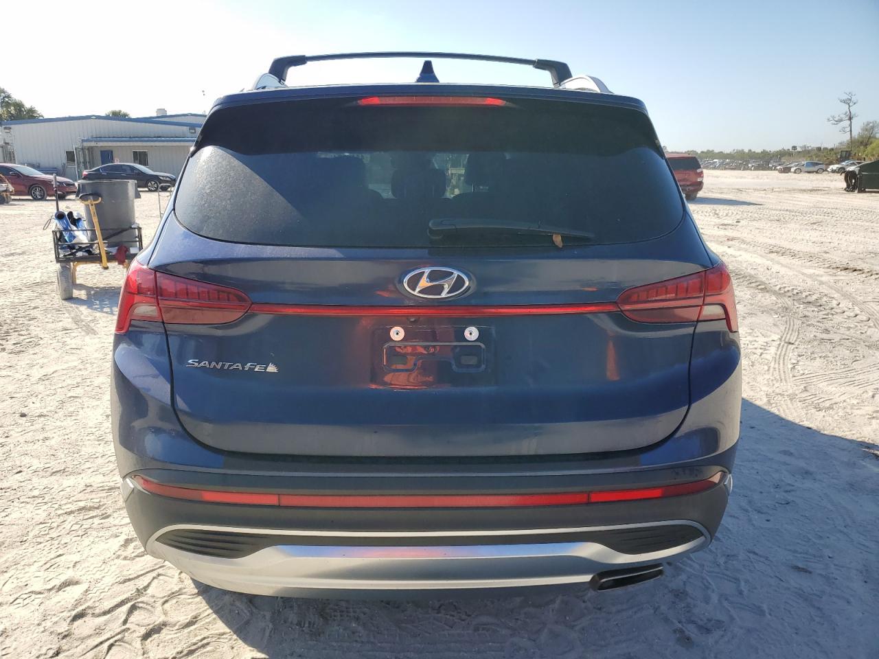 2022 Hyundai Santa Fe VIN 5NMS34AJ8NH454650 Copart auction photo, undercarriage / minor dent/scratches damage thumbnail 6