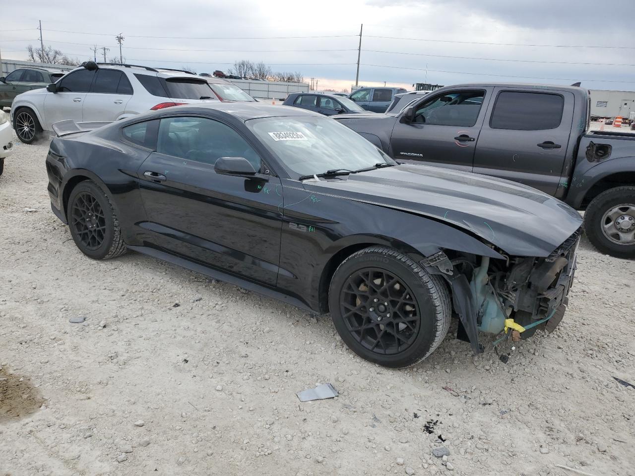 2015 Ford Mustang VIN 1FA6P8TH5F5425267 Copart auction photo, front end damage thumbnail 4
