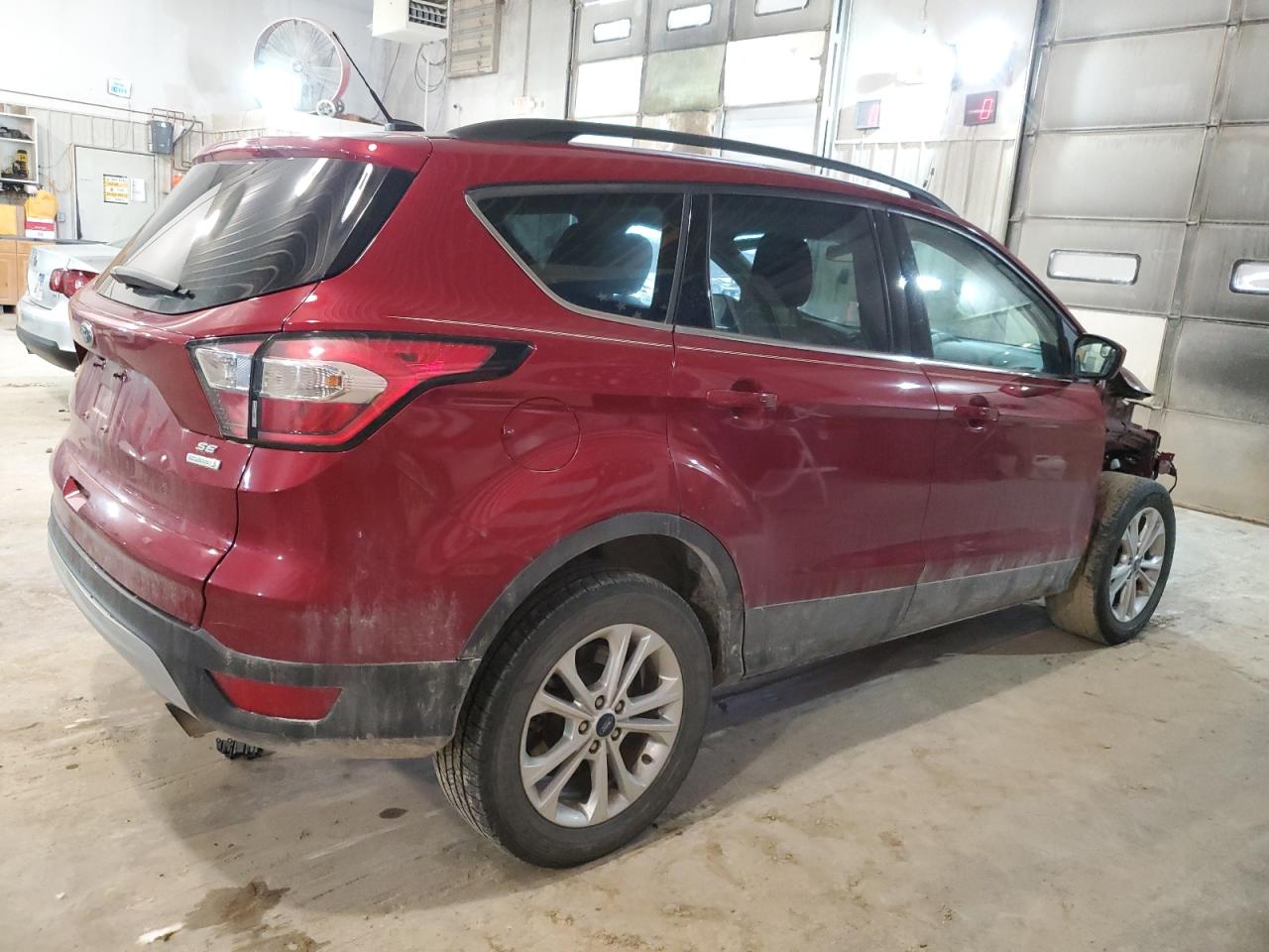 2018 Ford Escape VIN 1FMCU0GD5JUD43810 Copart auction photo, front end / minor dent/scratches damage thumbnail 3