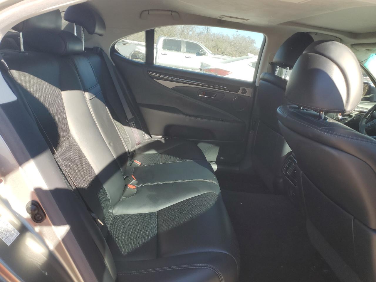 2017 Lexus LS VIN JTHDL5EF2H5008214 Copart auction photo, front end / minor dent/scratches damage thumbnail 10