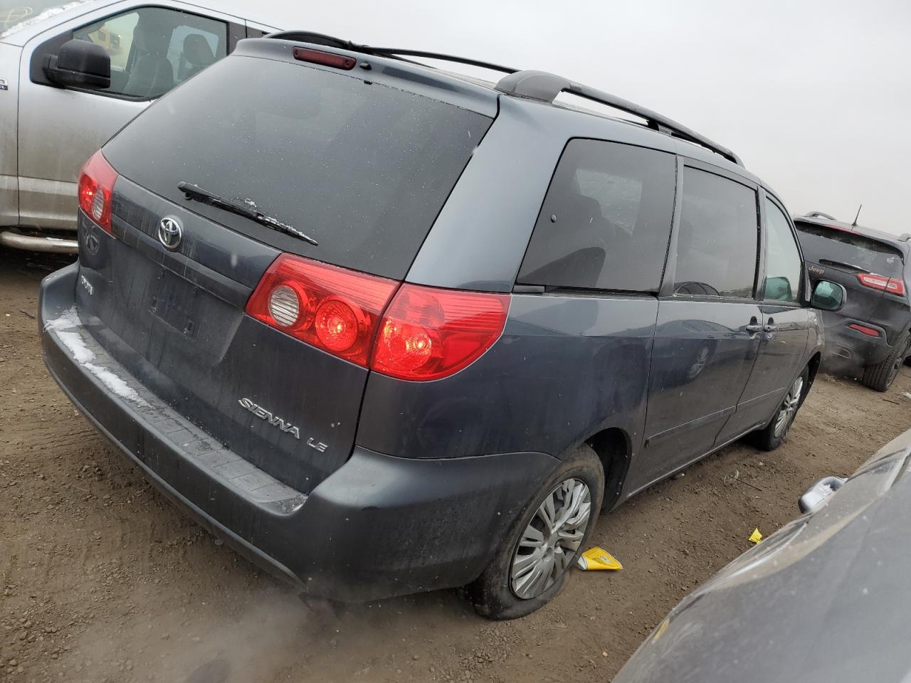2008 Toyota Sienna VIN 5TDZK23CX8S223089 Copart auction photo, side damage thumbnail 3