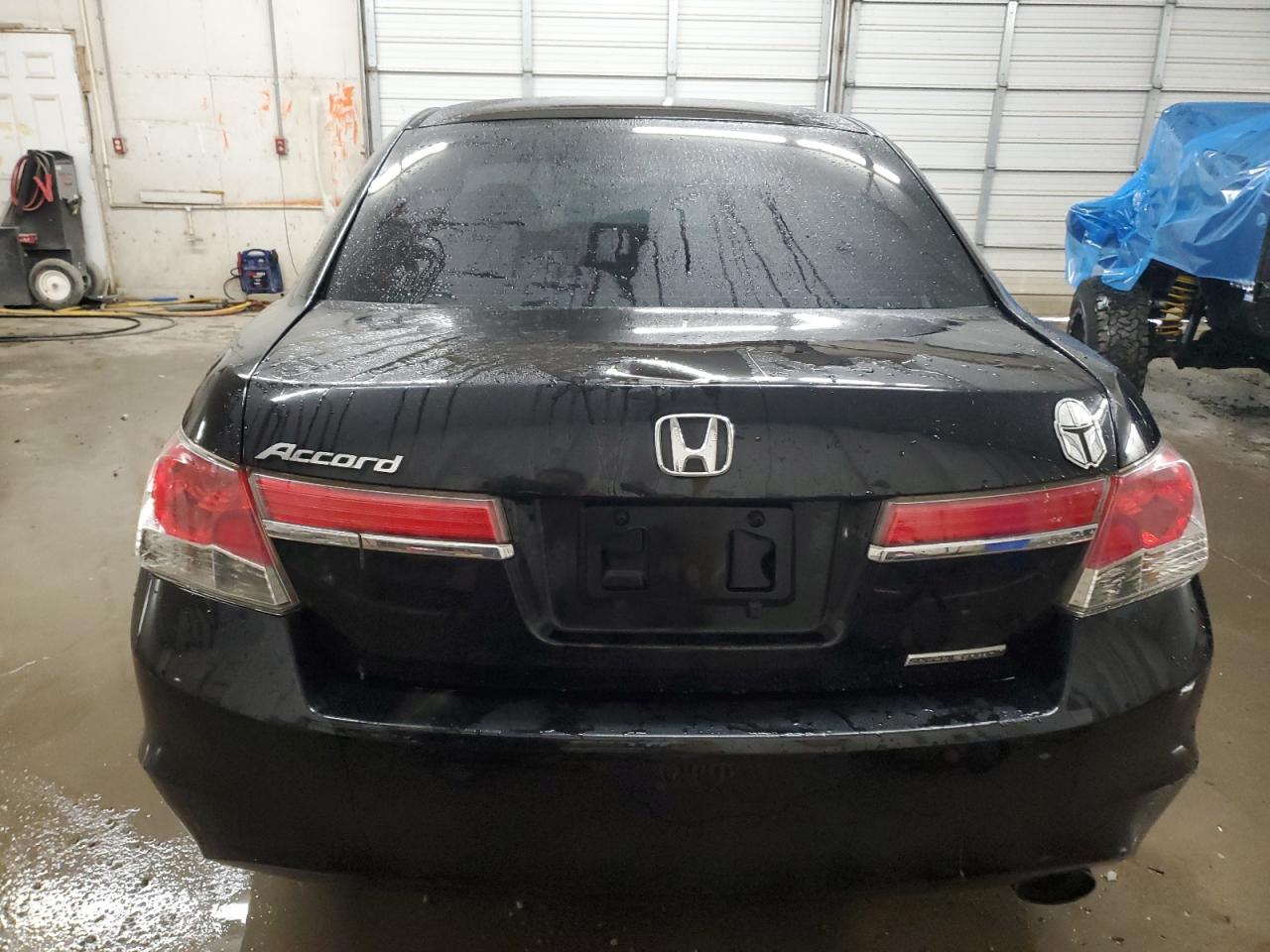 2012 Honda Accord VIN 1HGCP2F6XCA169412 Copart auction photo, side damage thumbnail 6