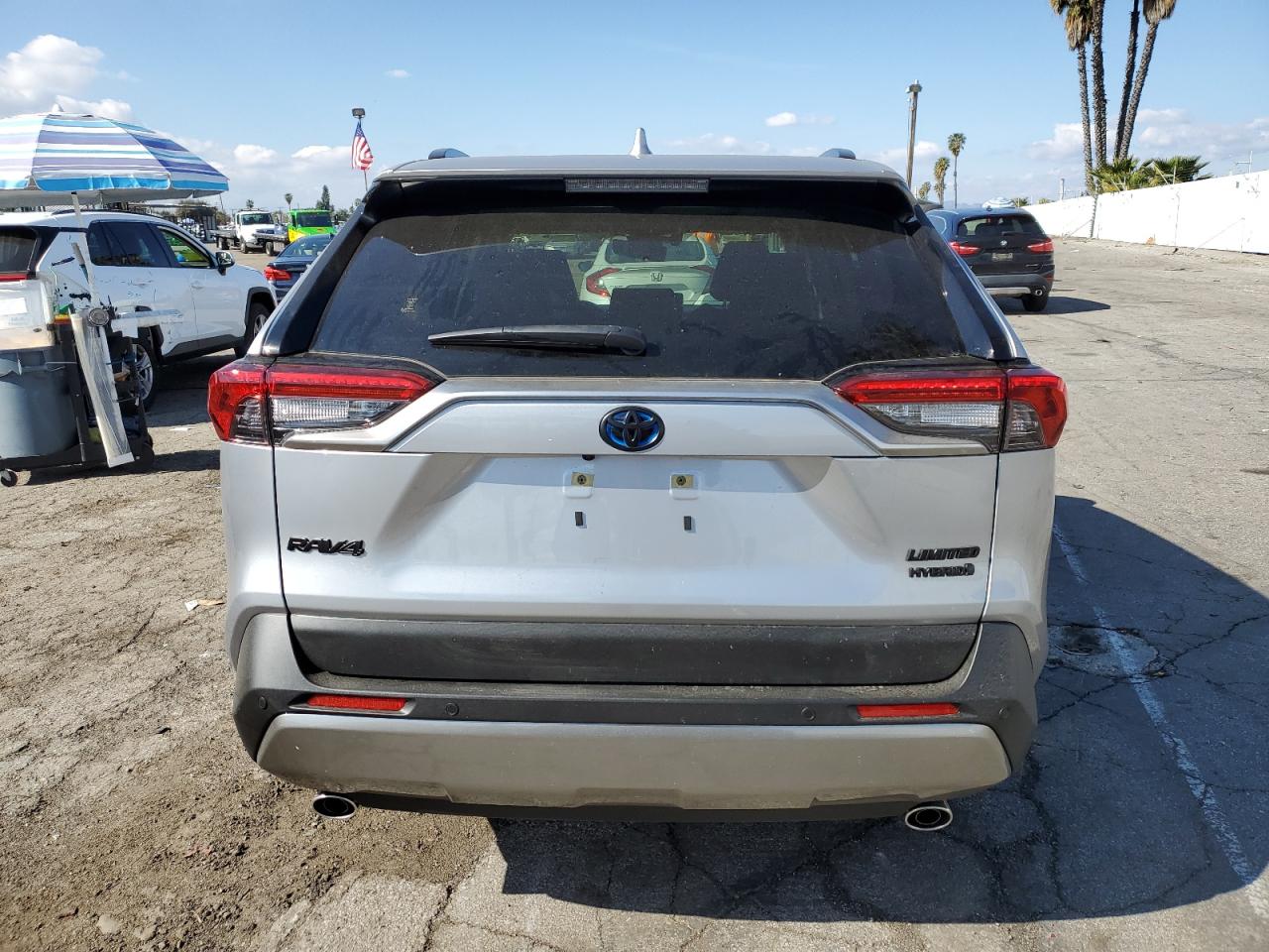 2024 Toyota RAV 4 VIN JTMD6RFV1RJ062067 Copart auction photo, front end / side damage thumbnail 6