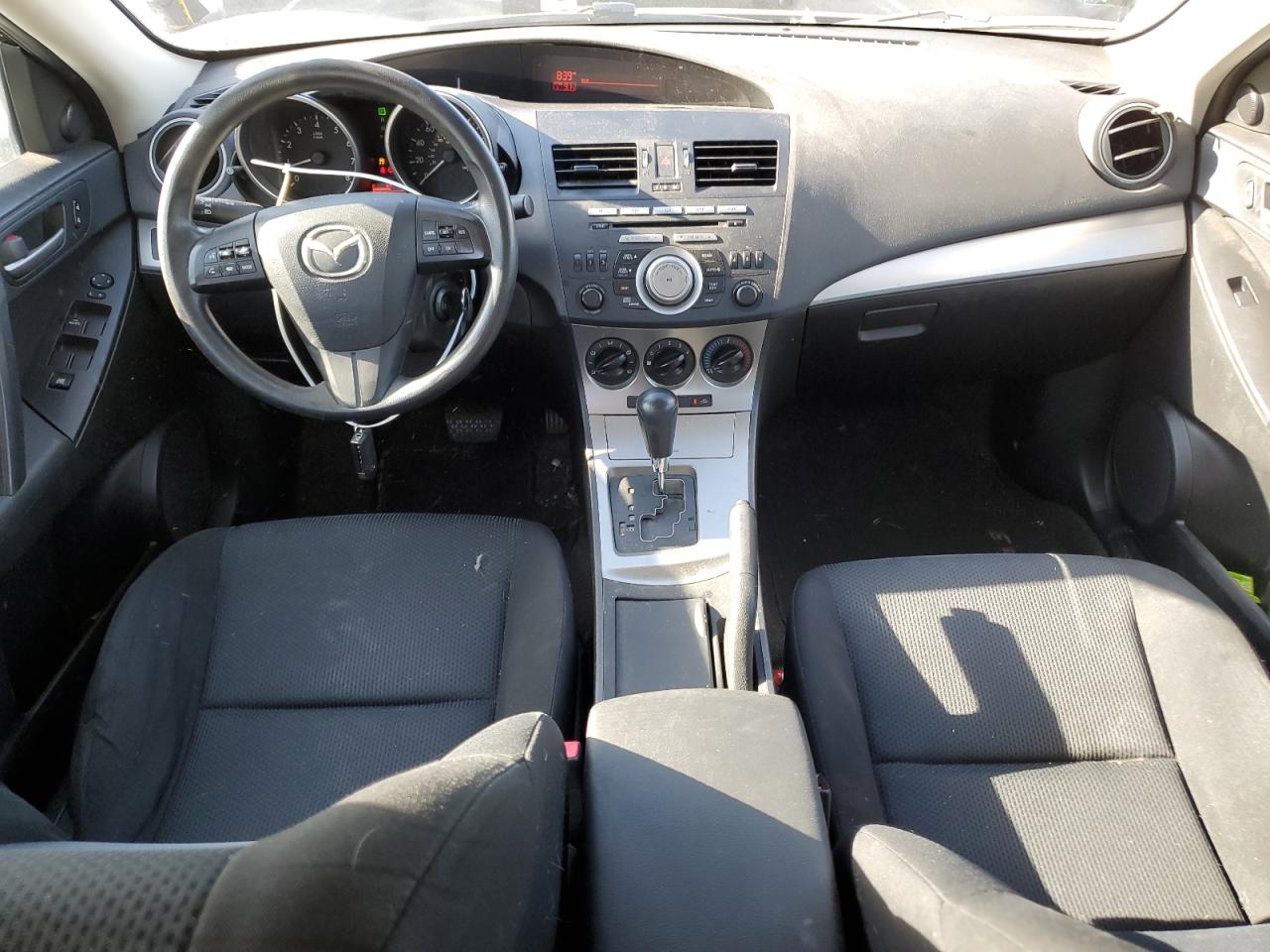 2011 Mazda 3 VIN JM1BL1VG6B1496351 Copart auction photo, undercarriage / side damage thumbnail 8