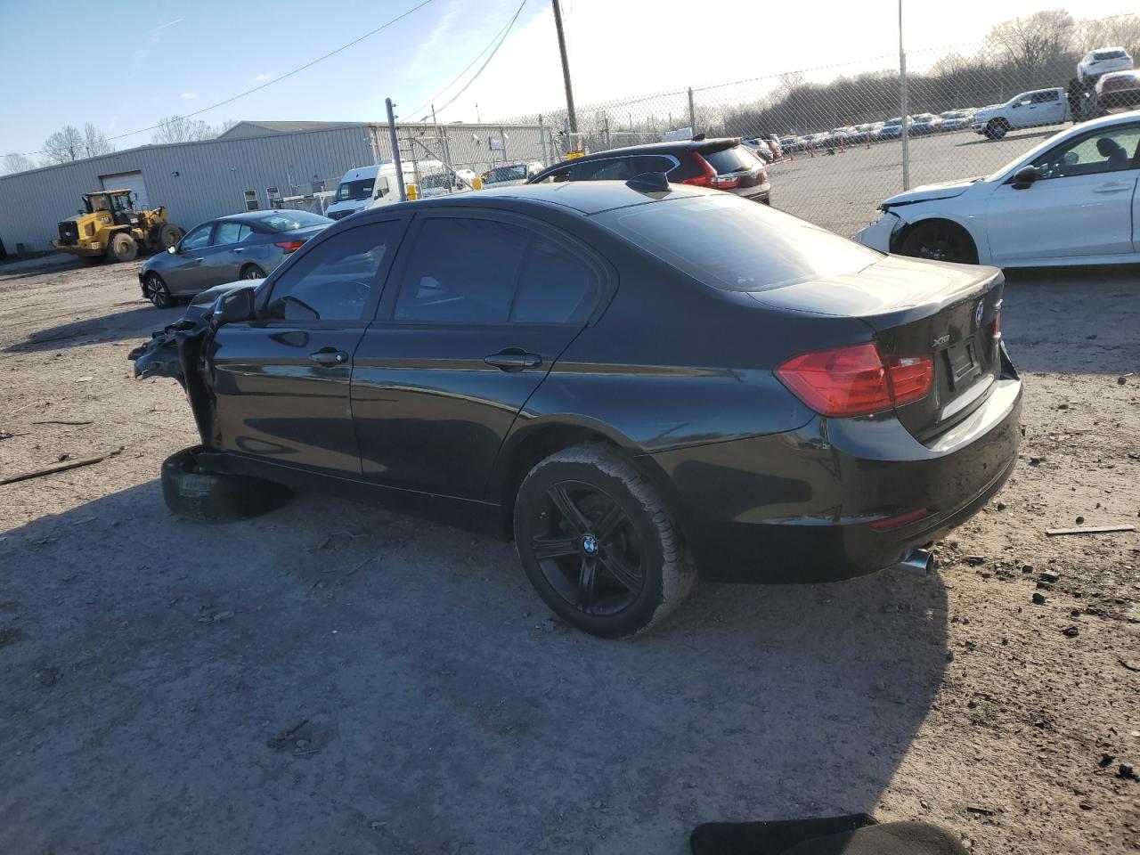 2015 BMW 3er VIN WBA3C3G52FNS73988 Copart auction photo, front end damage thumbnail 2