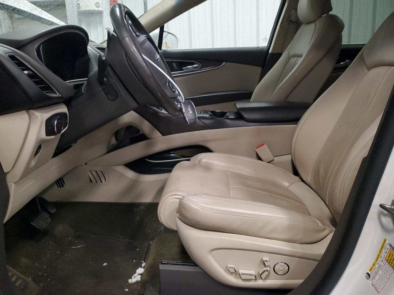 2018 Lincoln MKX VIN 2LMPJ8LP1JBL47162 Copart auction photo, undercarriage / rear end damage thumbnail 7