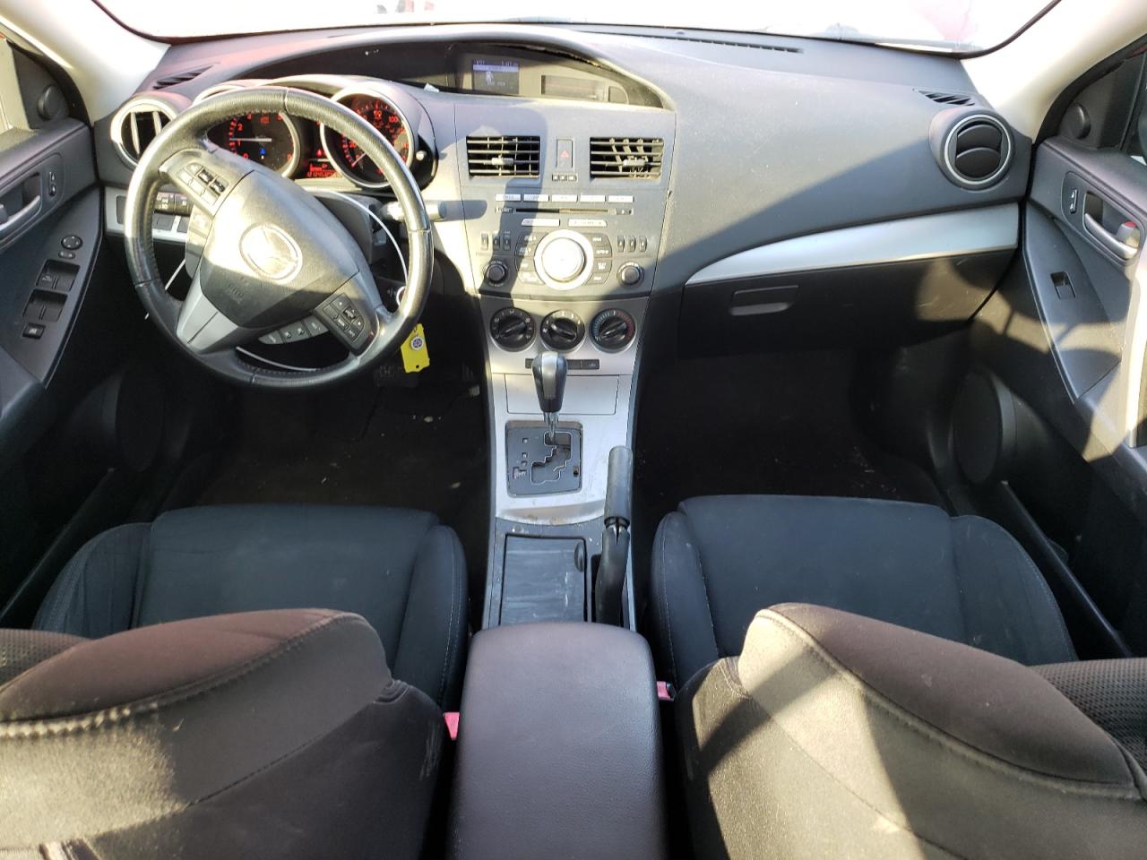 2011 Mazda 3 VIN JM1BL1U55B1417784 Copart auction photo, rear end damage thumbnail 8