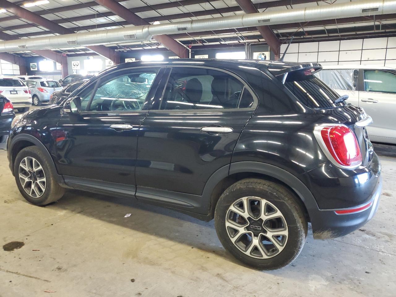 2016 Fiat 500 VIN ZFBCFYCT2GP352677 Copart auction photo, minor dent/scratches damage thumbnail 2
