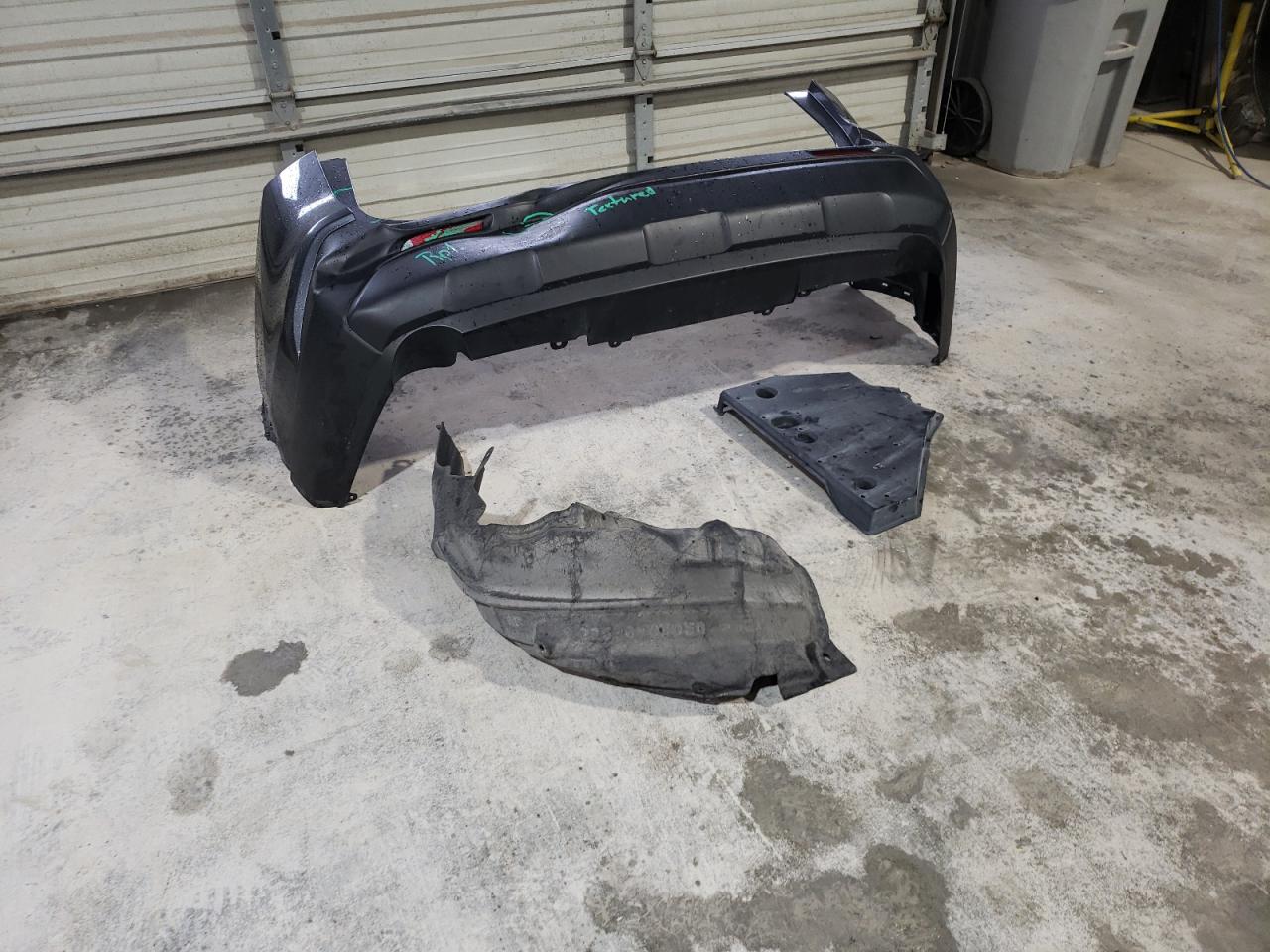 2021 Toyota RAV 4 VIN 4T3B6RFV8MU053206 Copart auction photo, rear end / minor dent/scratches damage thumbnail 13