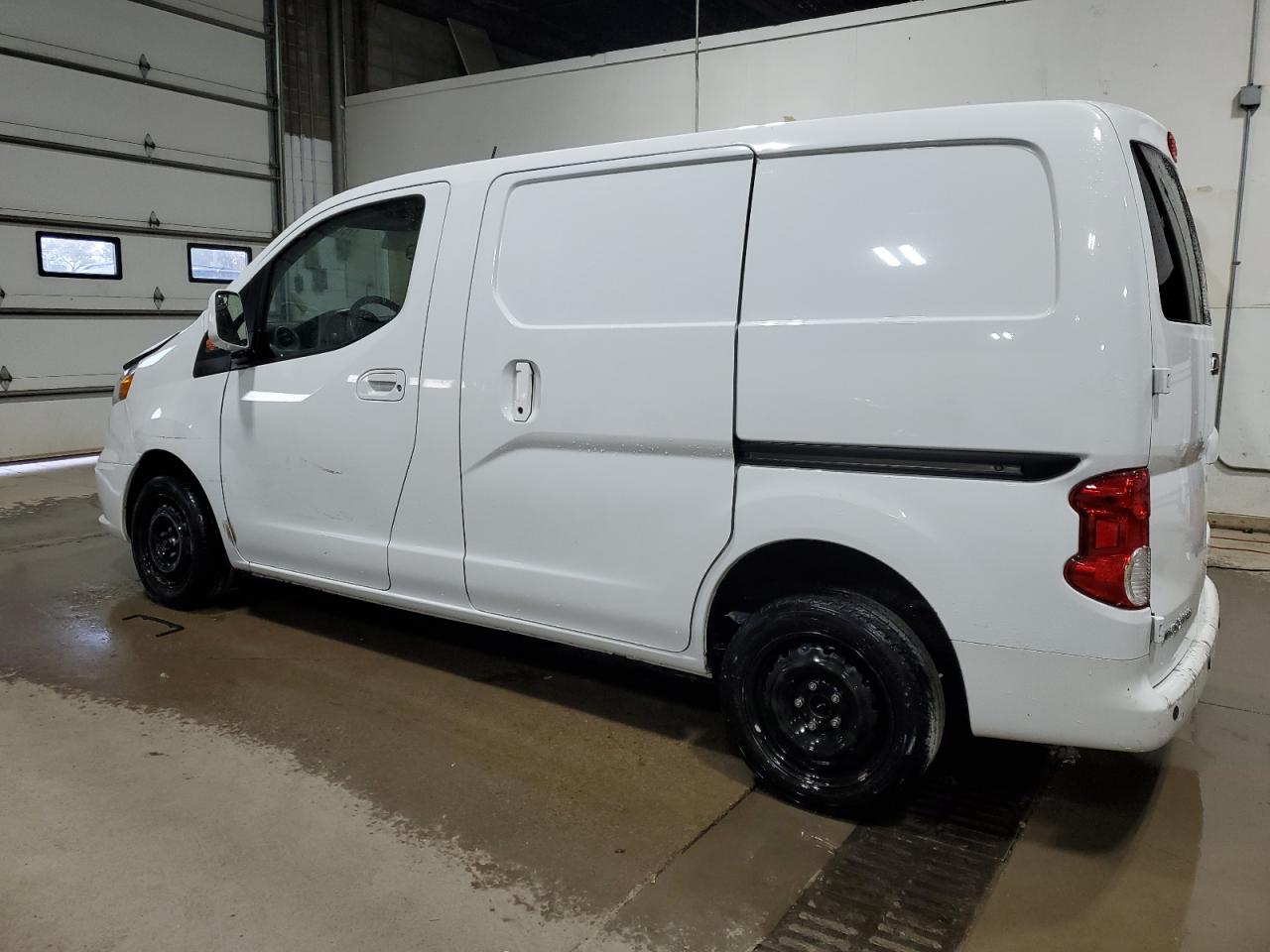 2015 Chevrolet Express VIN 3N63M0ZN5FK727407 Copart auction photo, front end damage thumbnail 2