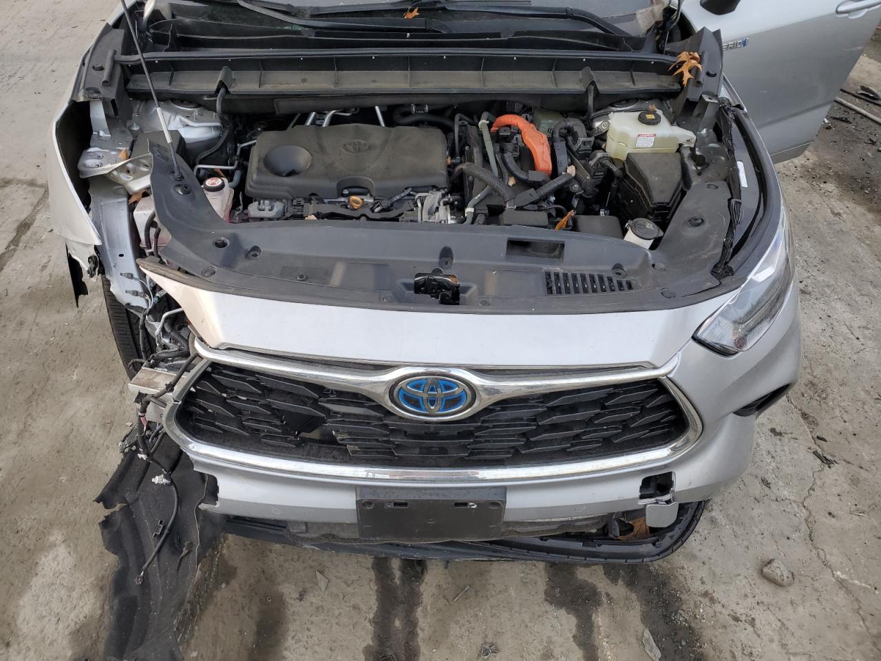 2020 Toyota Highlander VIN 5TDXBRCH6LS000262 Copart auction photo, front end damage thumbnail 12