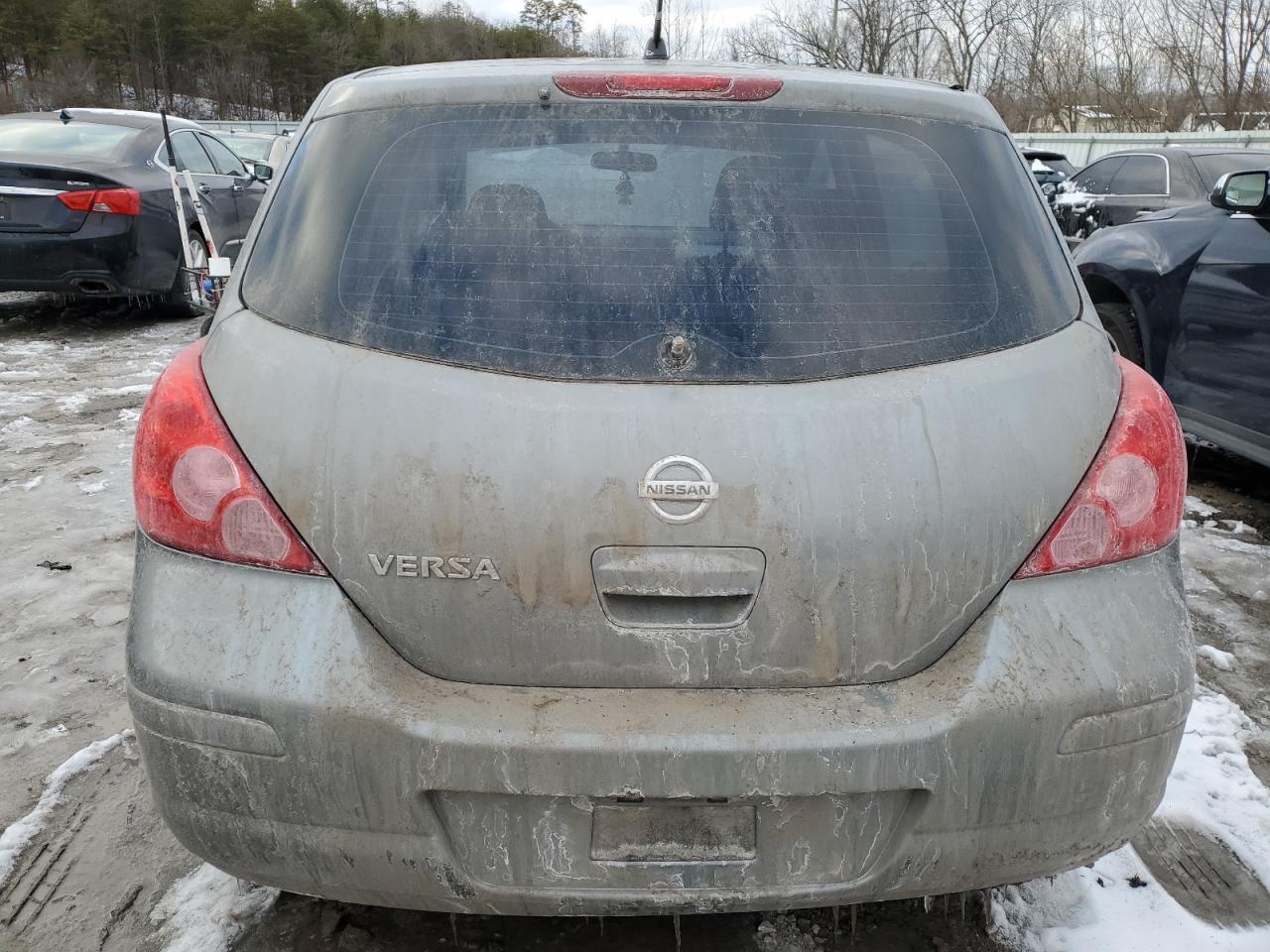 2009 Nissan Versa VIN 3N1BC13E89L470261 Copart auction photo, all over damage thumbnail 6