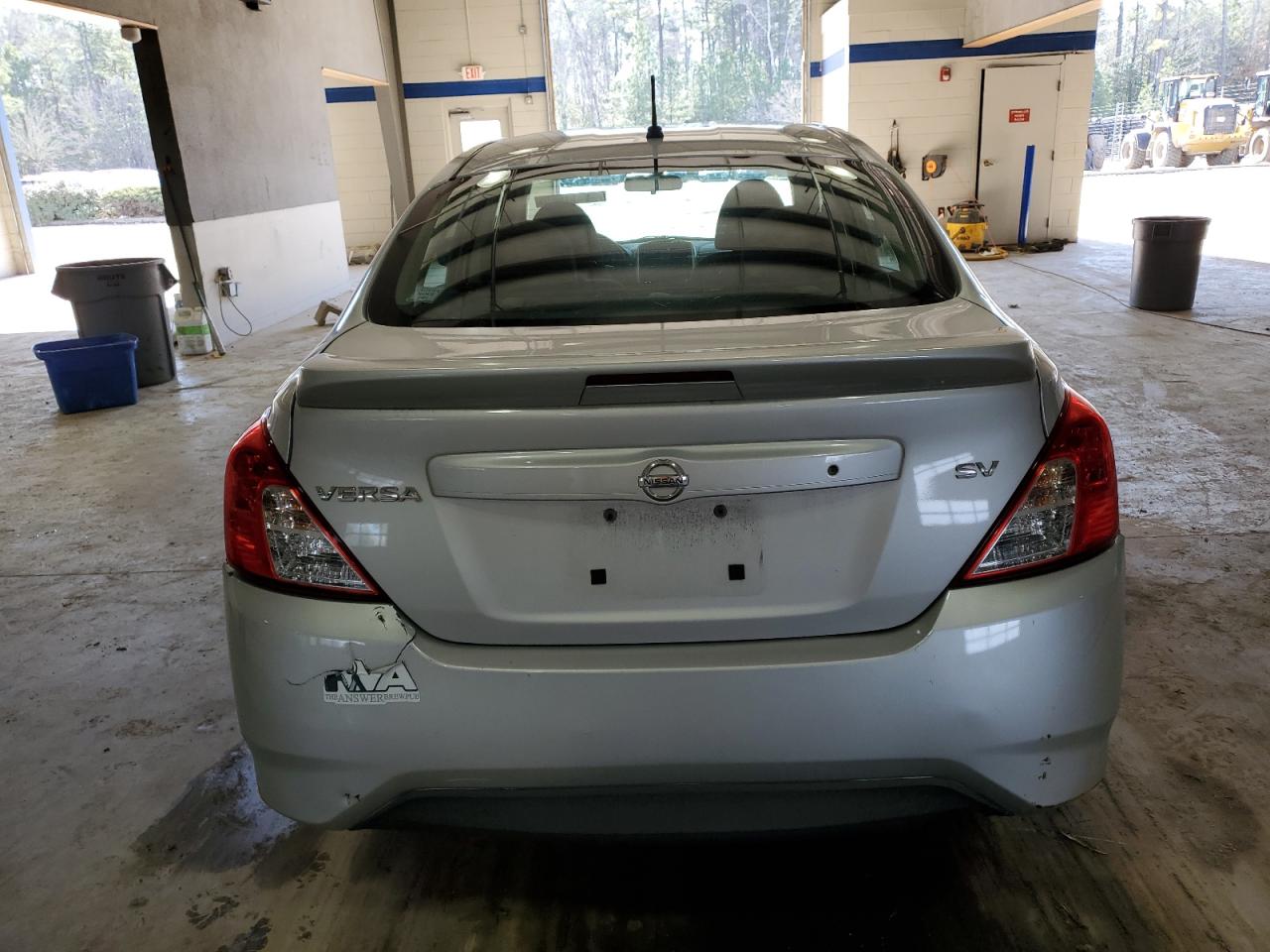2017 Nissan Versa VIN 3N1CN7AP8HK465295 Copart auction photo, side / rear end damage thumbnail 6