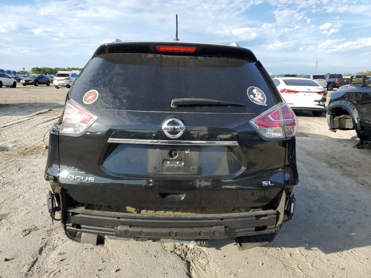 2016 Nissan Rogue VIN 5N1AT2MT1GC868301 Copart auction photo, all over damage thumbnail 6