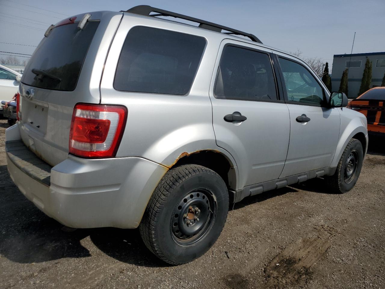 2011 Ford Escape VIN 1FMCU0D76BKA46122 Copart auction photo, front end damage thumbnail 3