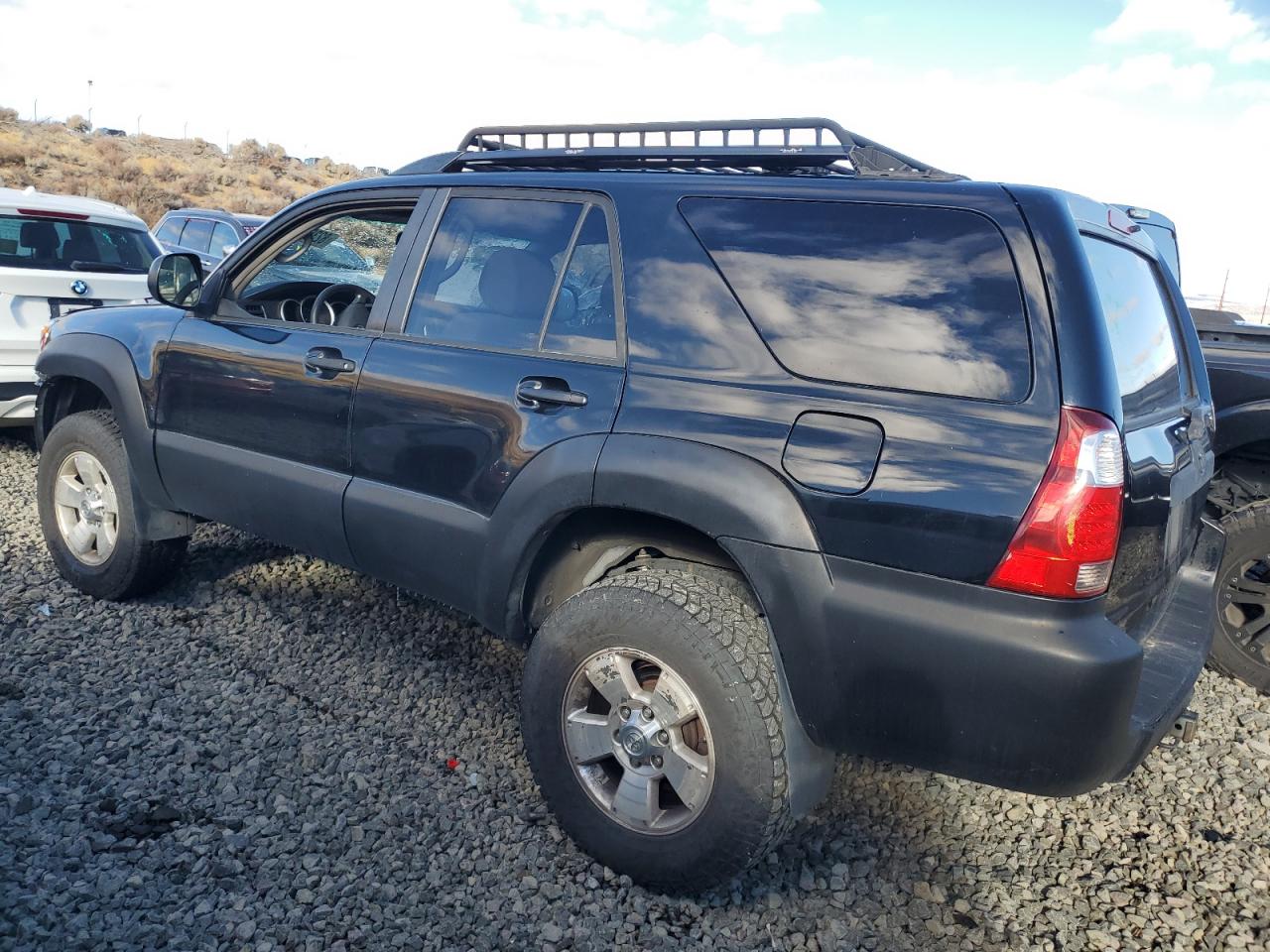 2006 Toyota 4Runner VIN JTEBU14R260083172 Copart auction photo, front end / side damage thumbnail 2