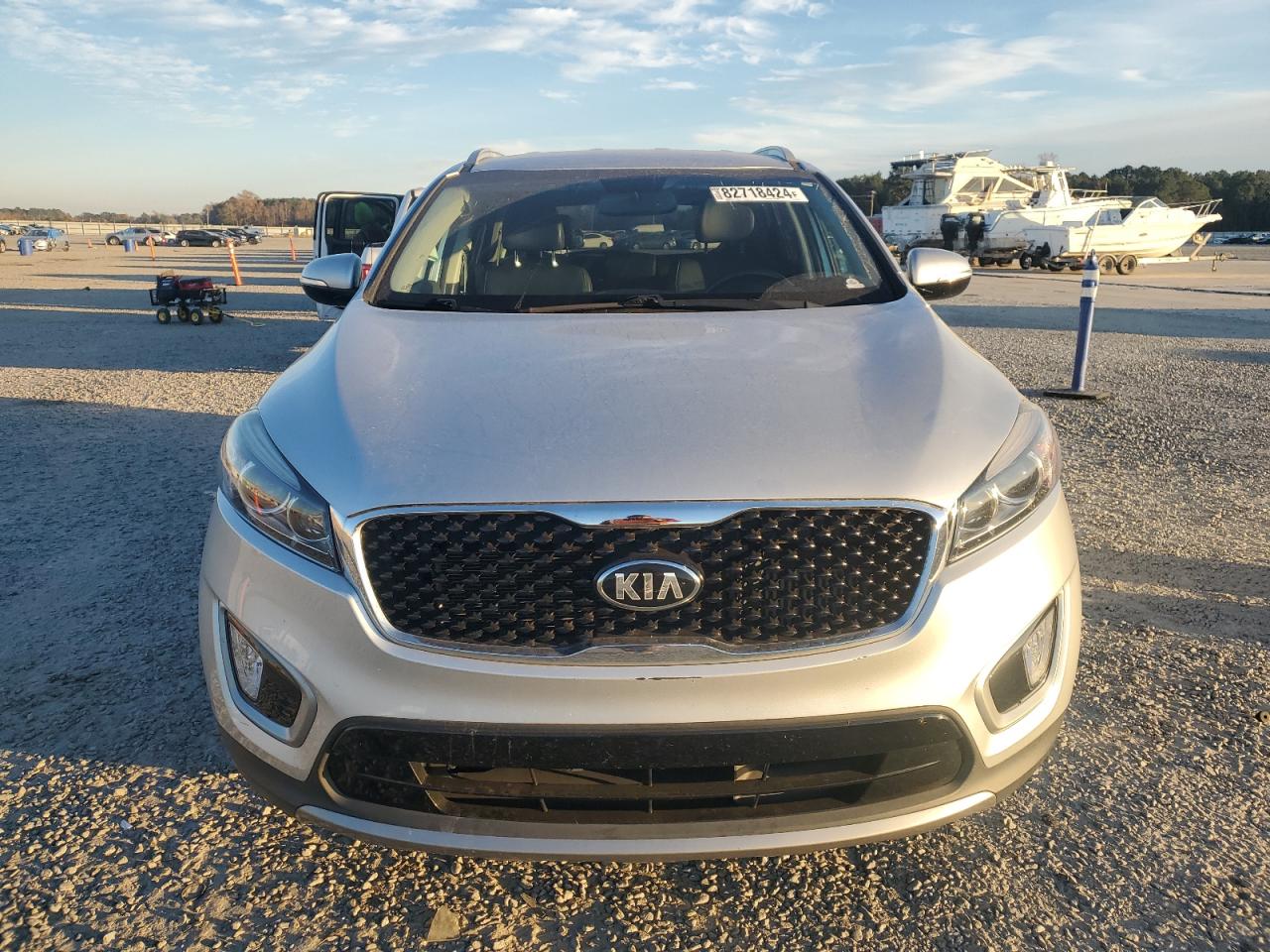 2018 KIA Sorento VIN 5XYPH4A13JG367380 Copart auction photo, rear end / side damage thumbnail 5