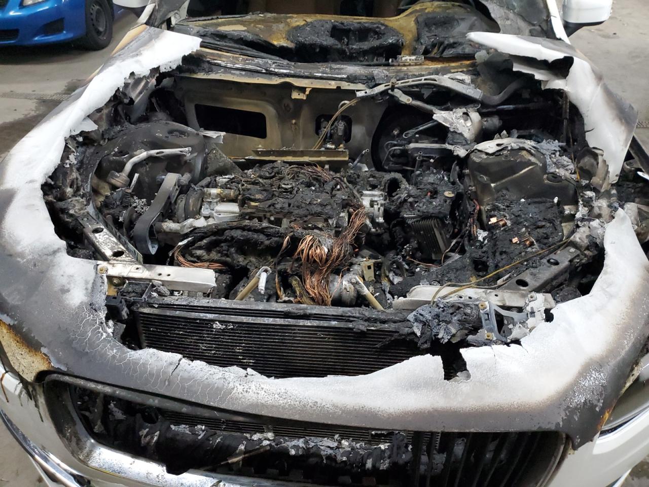2016 Volvo XC90 VIN YV4A22PK4G1026927 Copart auction photo, burn - engine / burn - interior damage thumbnail 11