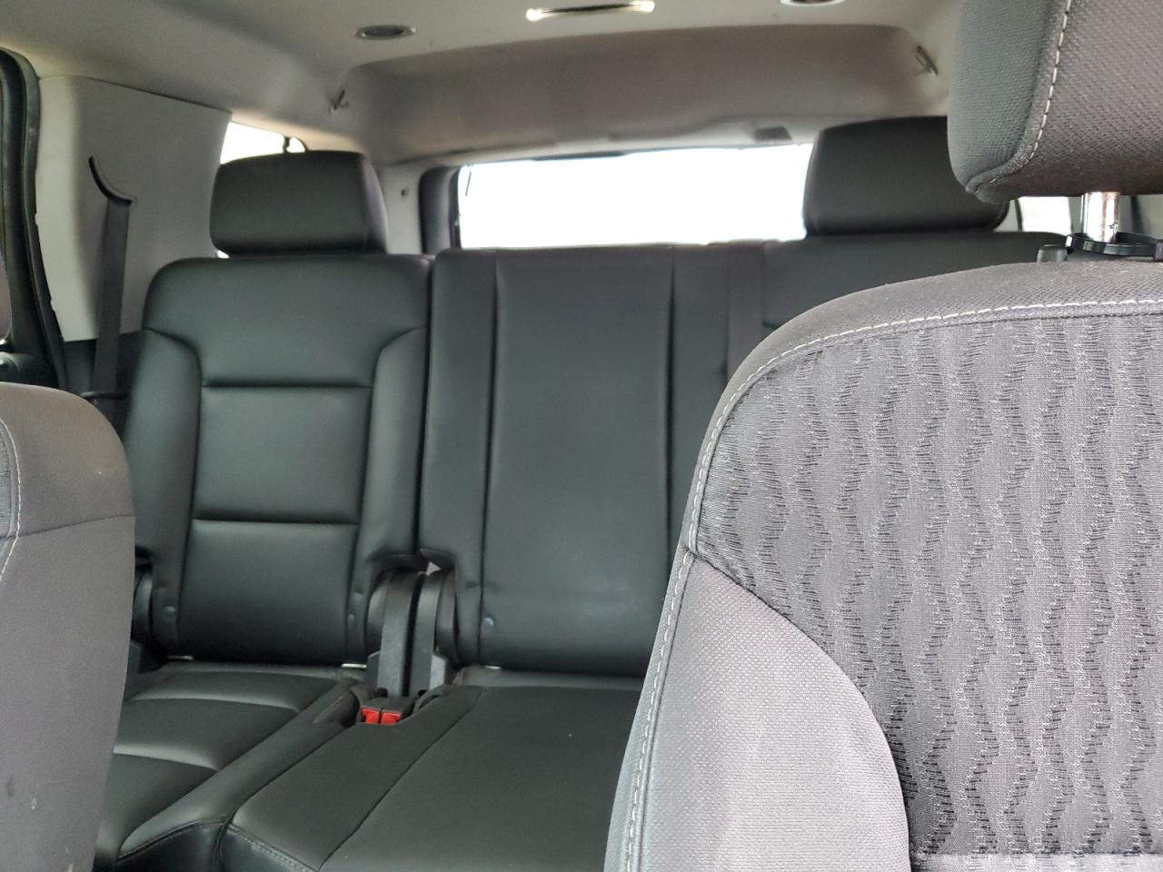 2020 Chevrolet Tahoe VIN 1GNLCDEC2LR176103 Copart auction photo, normal wear damage thumbnail 10