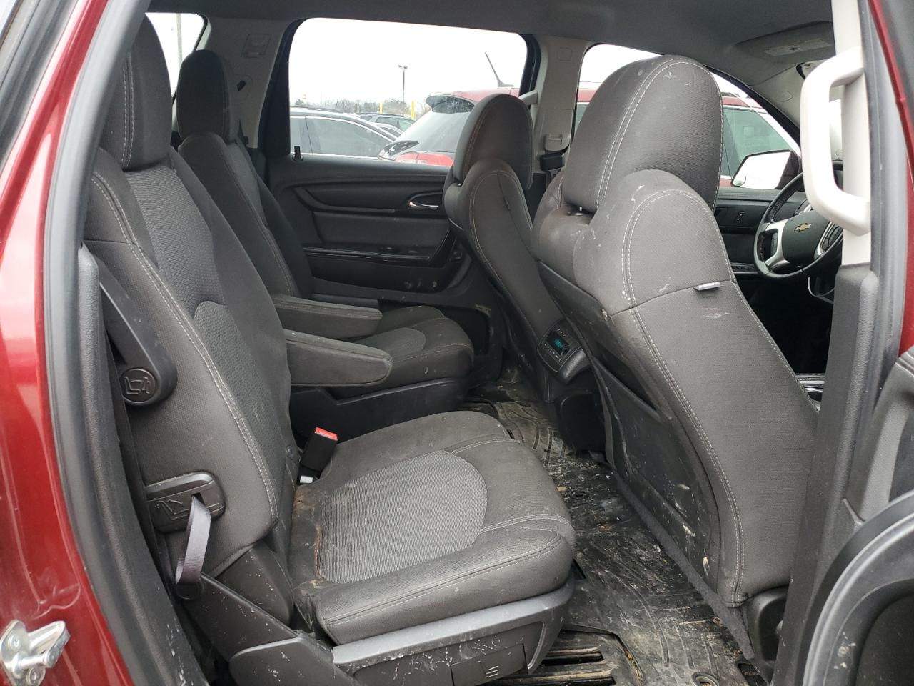 2016 Chevrolet Traverse VIN 1GNKRHKD3GJ343586 Copart auction photo, side / front end damage thumbnail 10