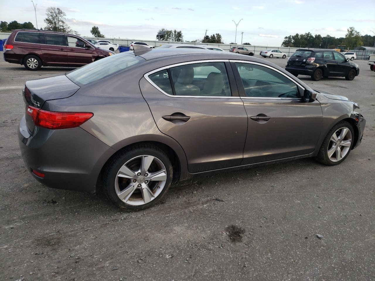 2014 Acura ILX VIN 19VDE1F71EE002800 Copart auction photo, front end / rear end damage thumbnail 3