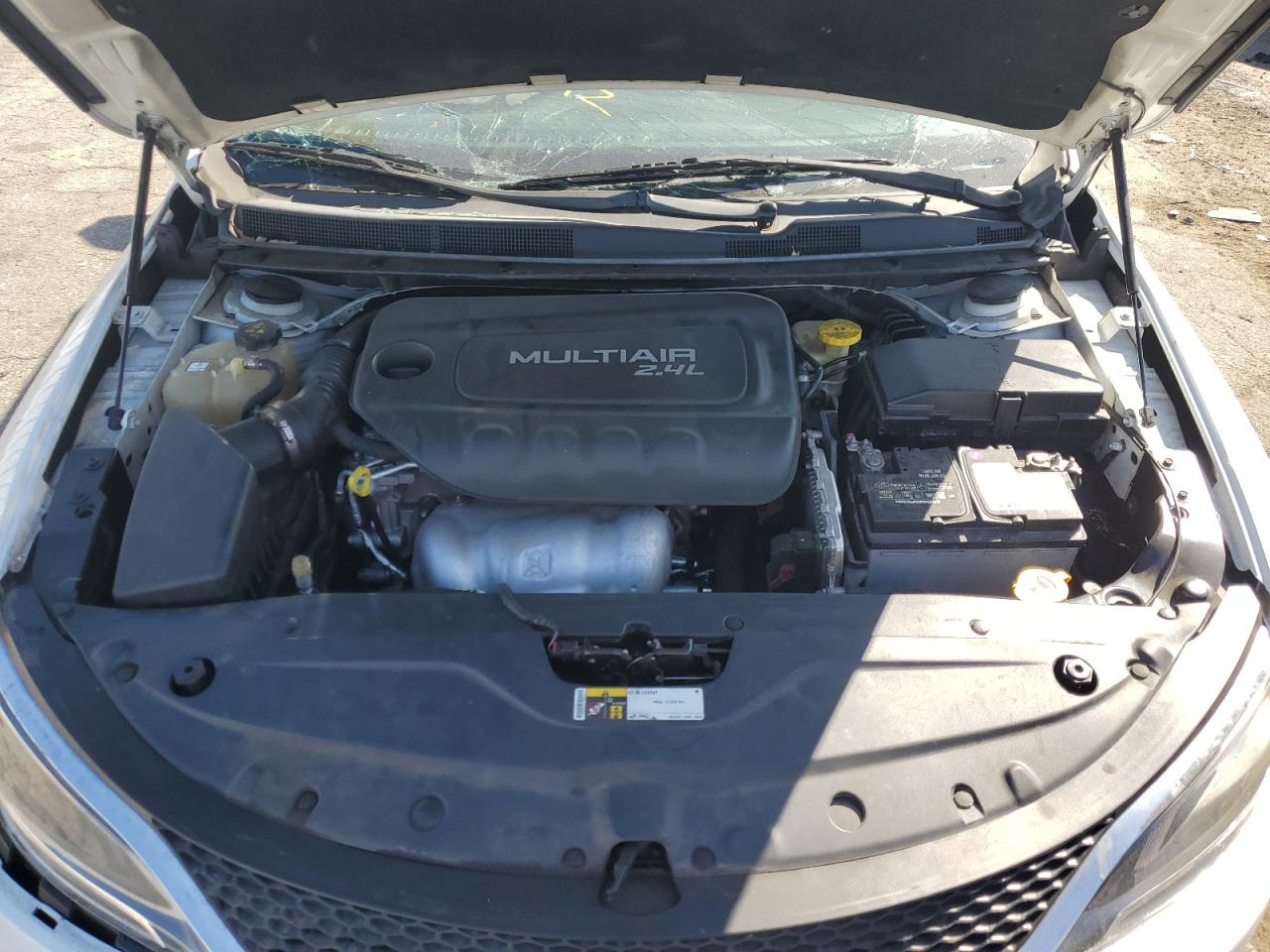 2016 Chrysler 200 VIN 1C3CCCAB8GN183011 Copart auction photo, side / minor dent/scratches damage thumbnail 12