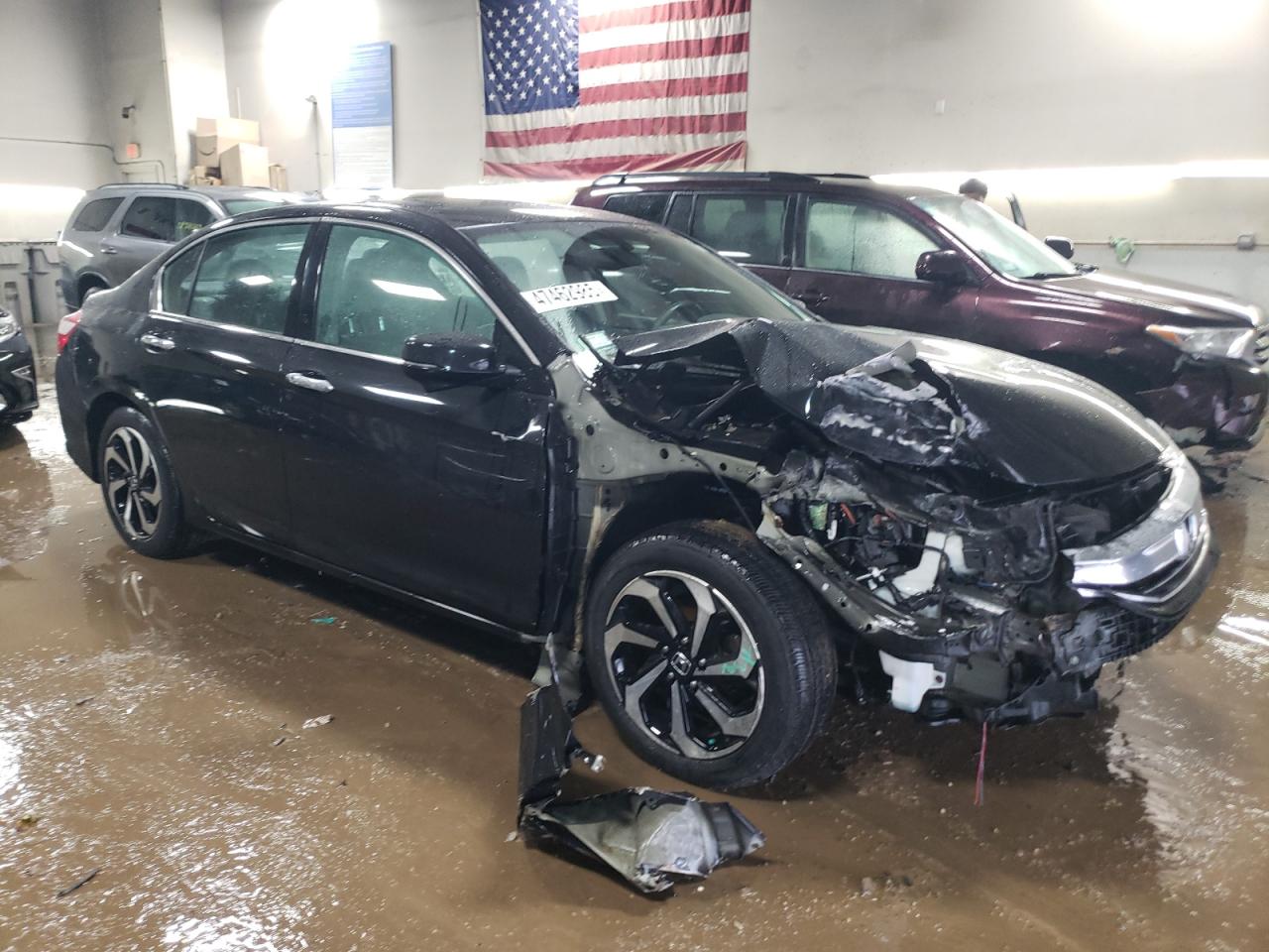 2016 Honda Accord VIN 1HGCR3F8XGA003768 Copart auction photo, front end / minor dent/scratches damage thumbnail 4
