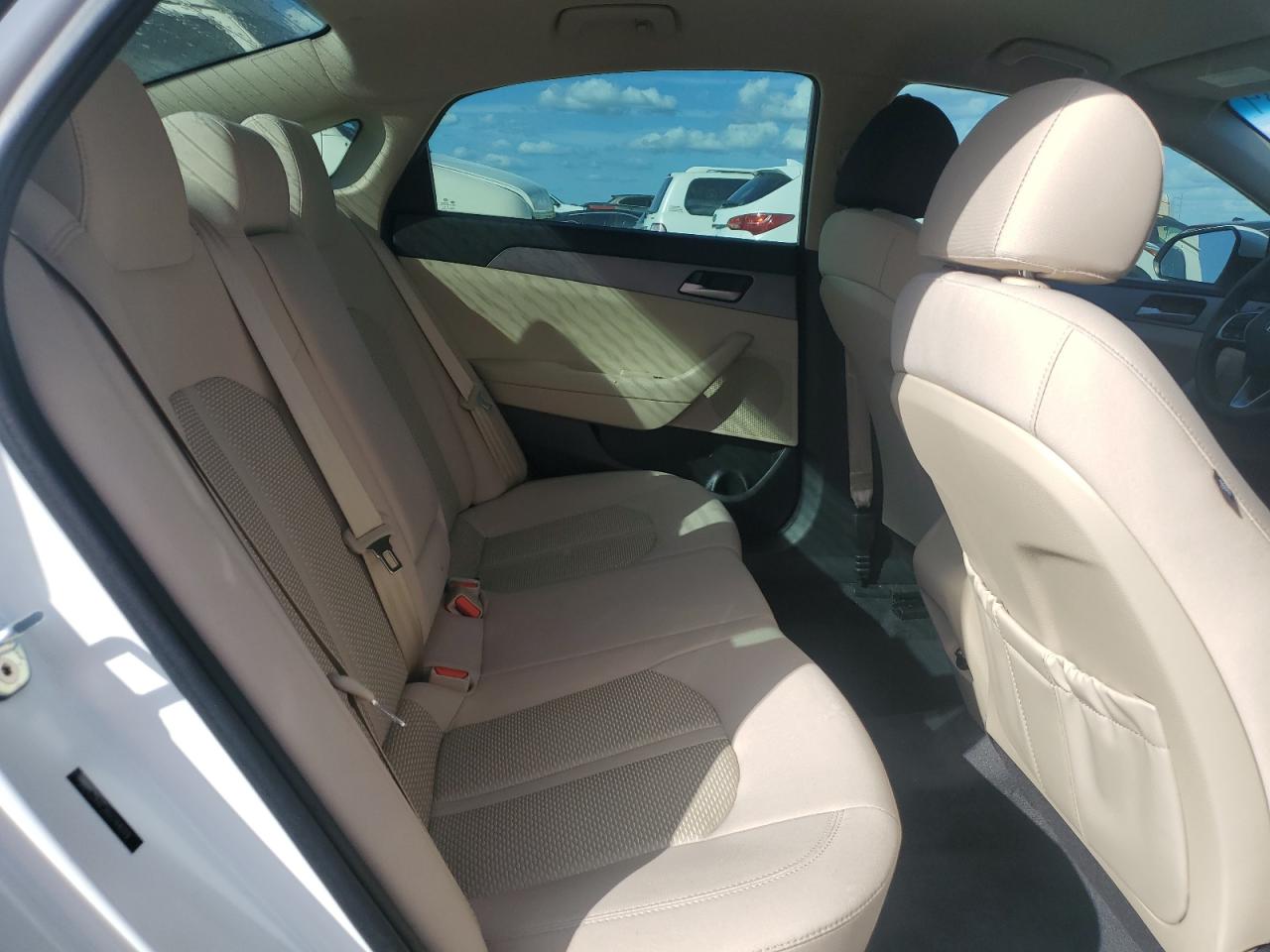 2019 Hyundai Sonata VIN 5NPE24AF2KH744019 Copart auction photo, water/flood damage thumbnail 10