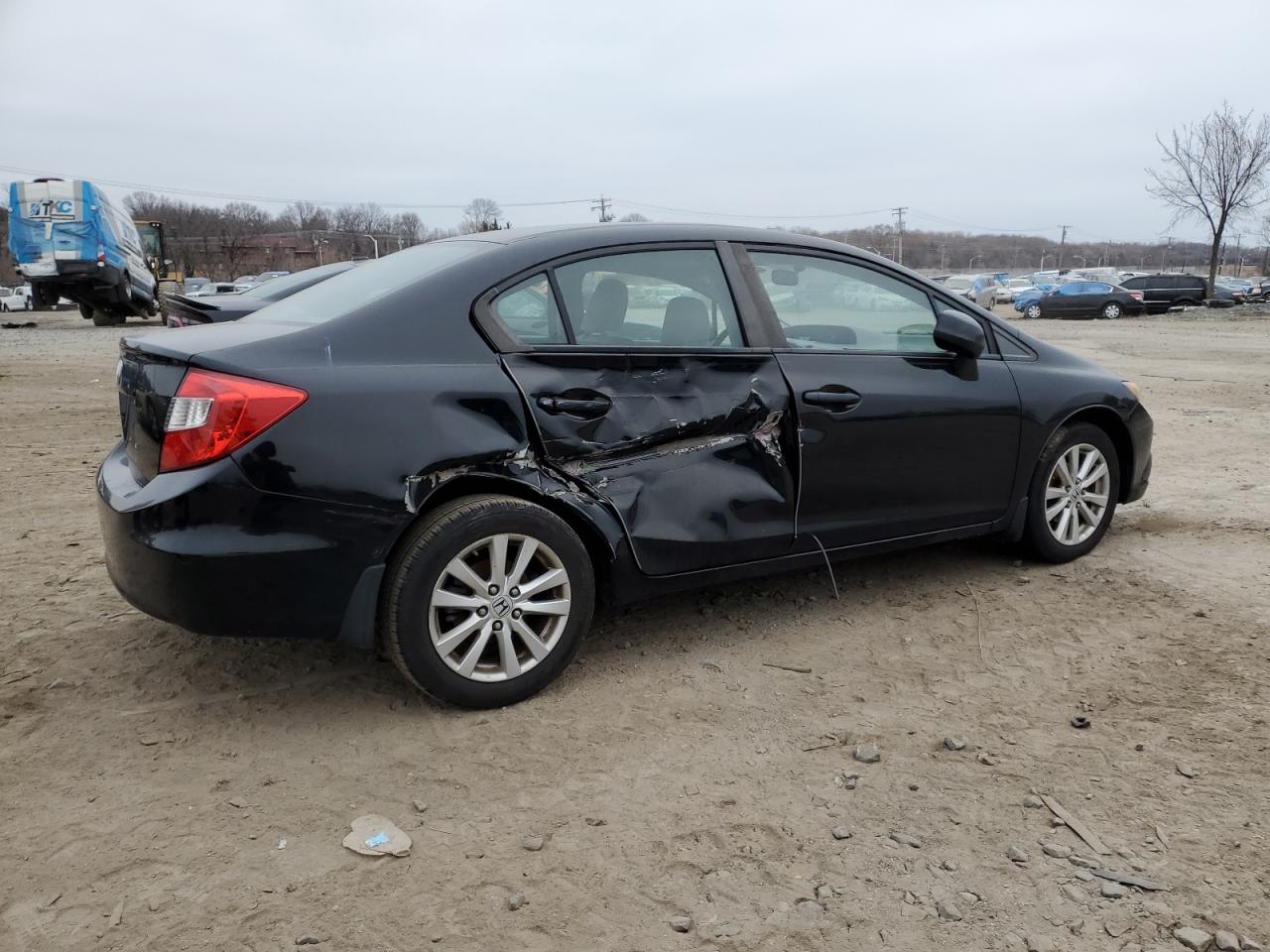2012 Honda Civic VIN 19XFB2F82CE312202 Copart auction photo, side / rear end damage thumbnail 3