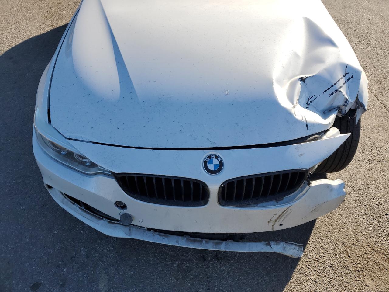 2015 BMW 4er VIN WBA3R1C51FK195682 Copart auction photo, front end / side damage thumbnail 11