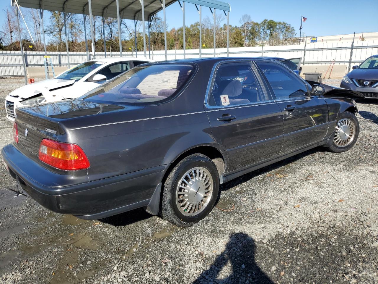 1991 Acura Legend VIN JH4KA7654MC015802 Copart auction photo, front end damage thumbnail 3
