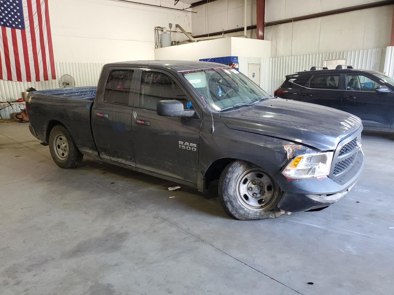 2018 RAM 1500 VIN 1C6RR6FG5JS336289 Copart auction photo, undercarriage / front end damage thumbnail 4